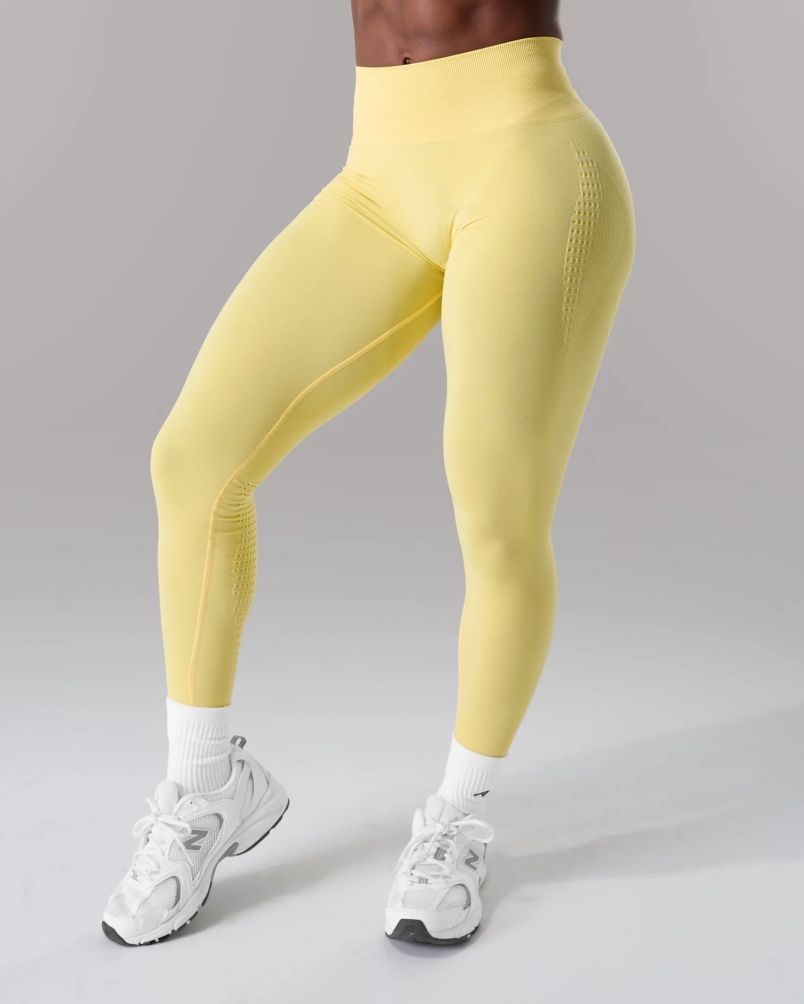Contour Mid Rise Legging - Canary sold by Alphalete product image thumbnail 2