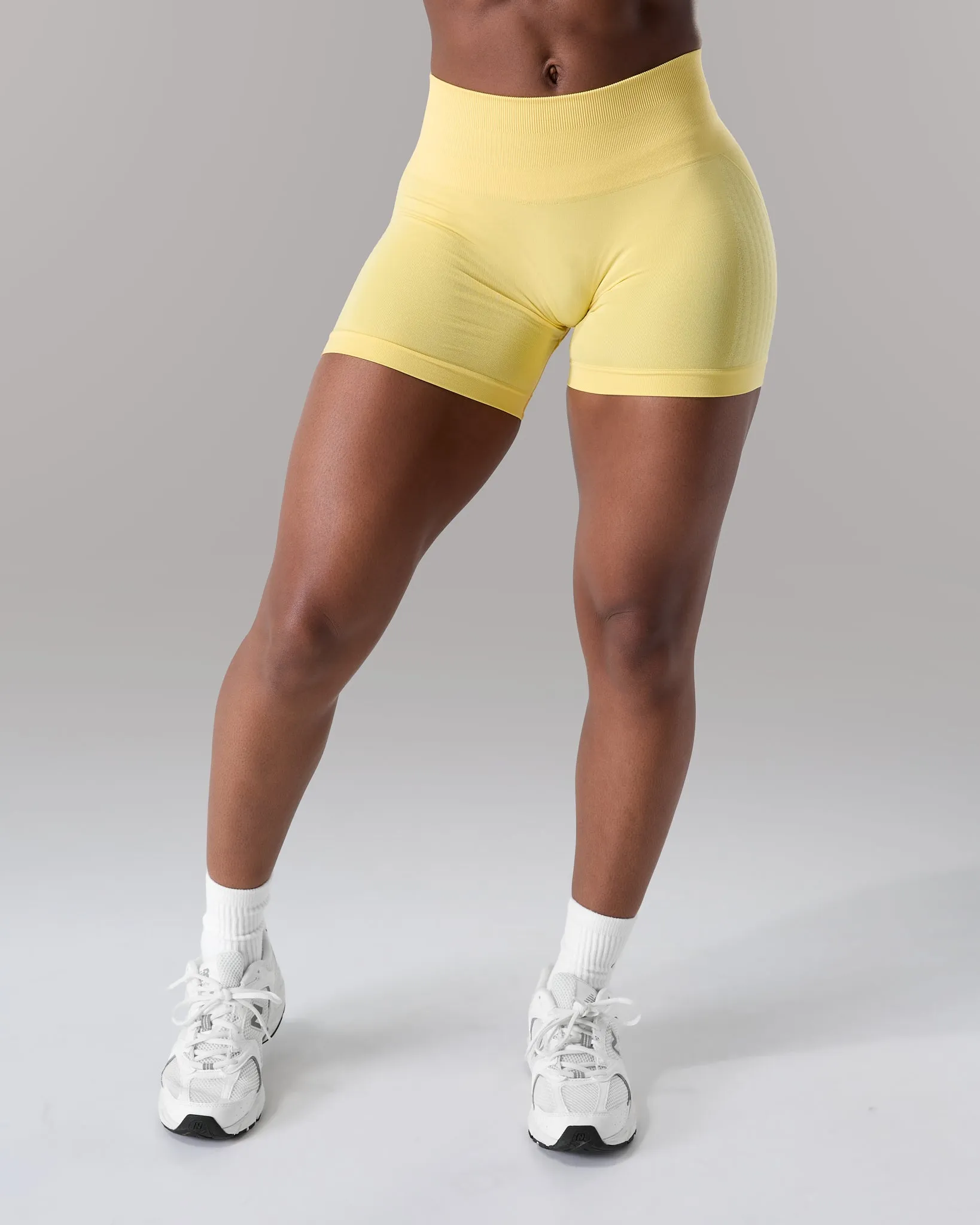 Contour Mid Rise Short - Canary sold by Alphalete product image thumbnail 3