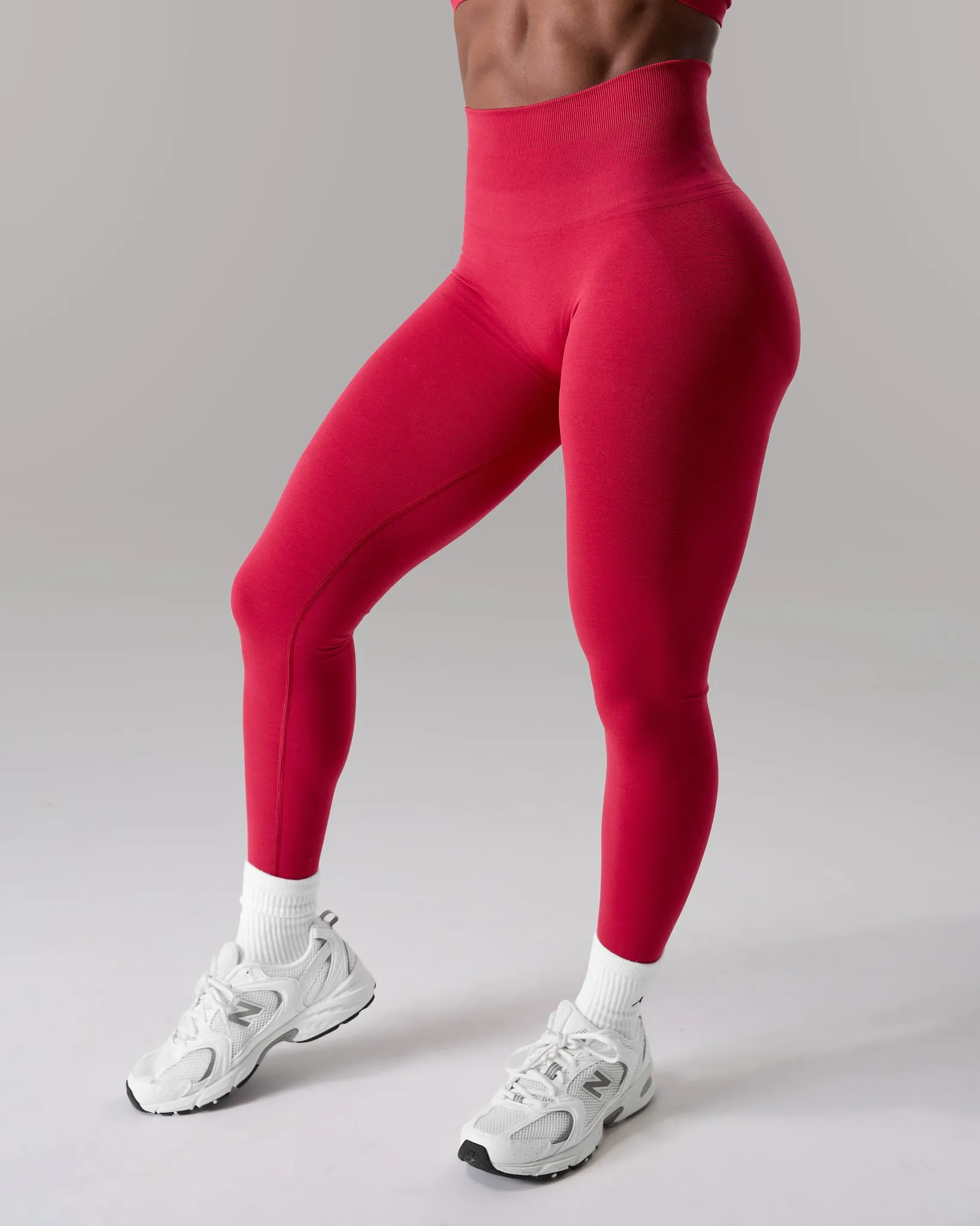 Pump High Rise Legging - Scarlet sold by Alphalete product image thumbnail 2