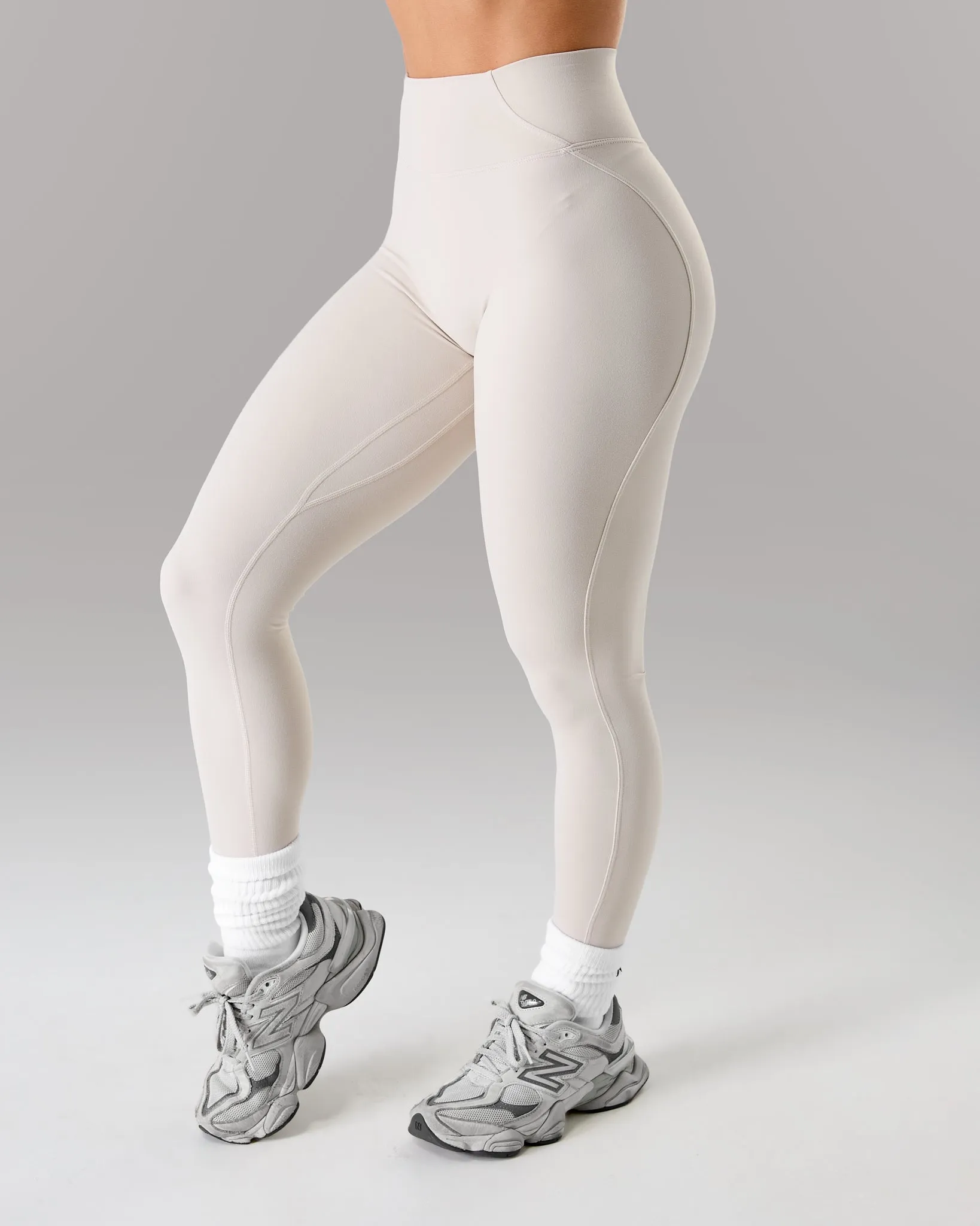 Aura Ultra-High Rise Legging - Wheat sold by Alphalete product image thumbnail 4