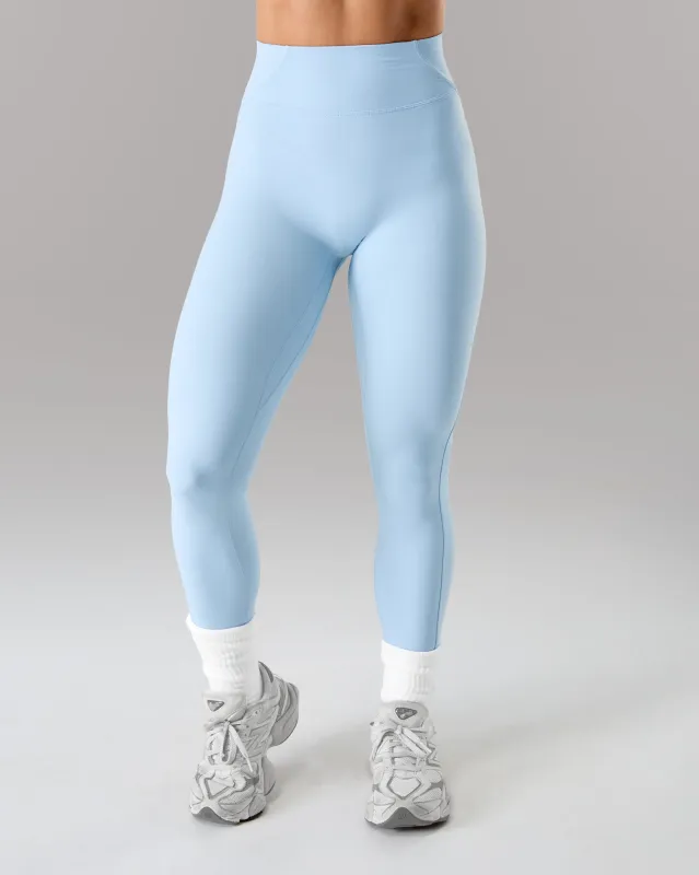 Aura Ultra-High Rise Legging - Powder Blue made by Alphalete