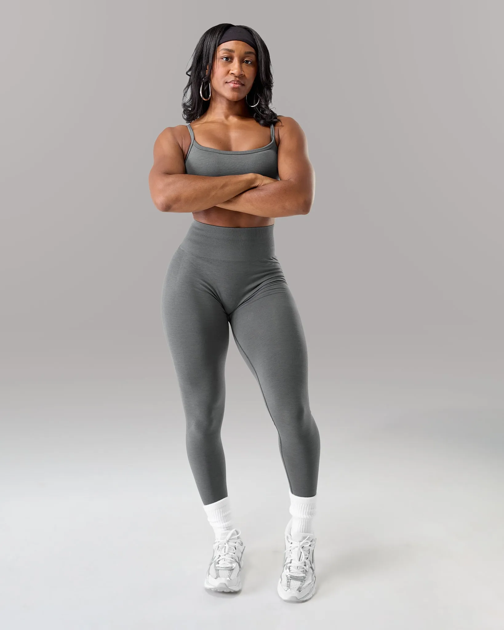 Amplify Ultra-High Rise Legging - Smoke sold by Alphalete product image thumbnail 4