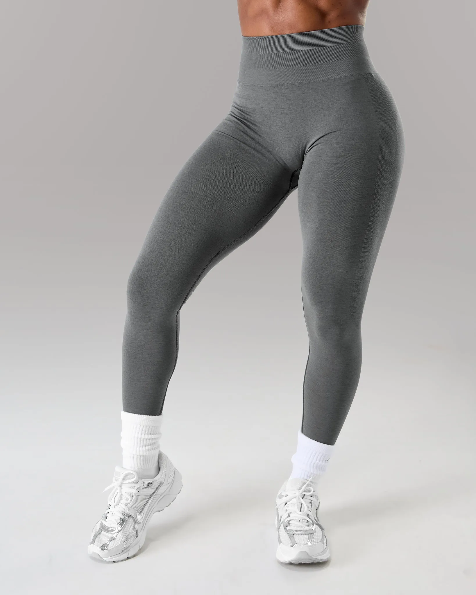 Amplify Ultra-High Rise Legging - Smoke sold by Alphalete product image thumbnail 2