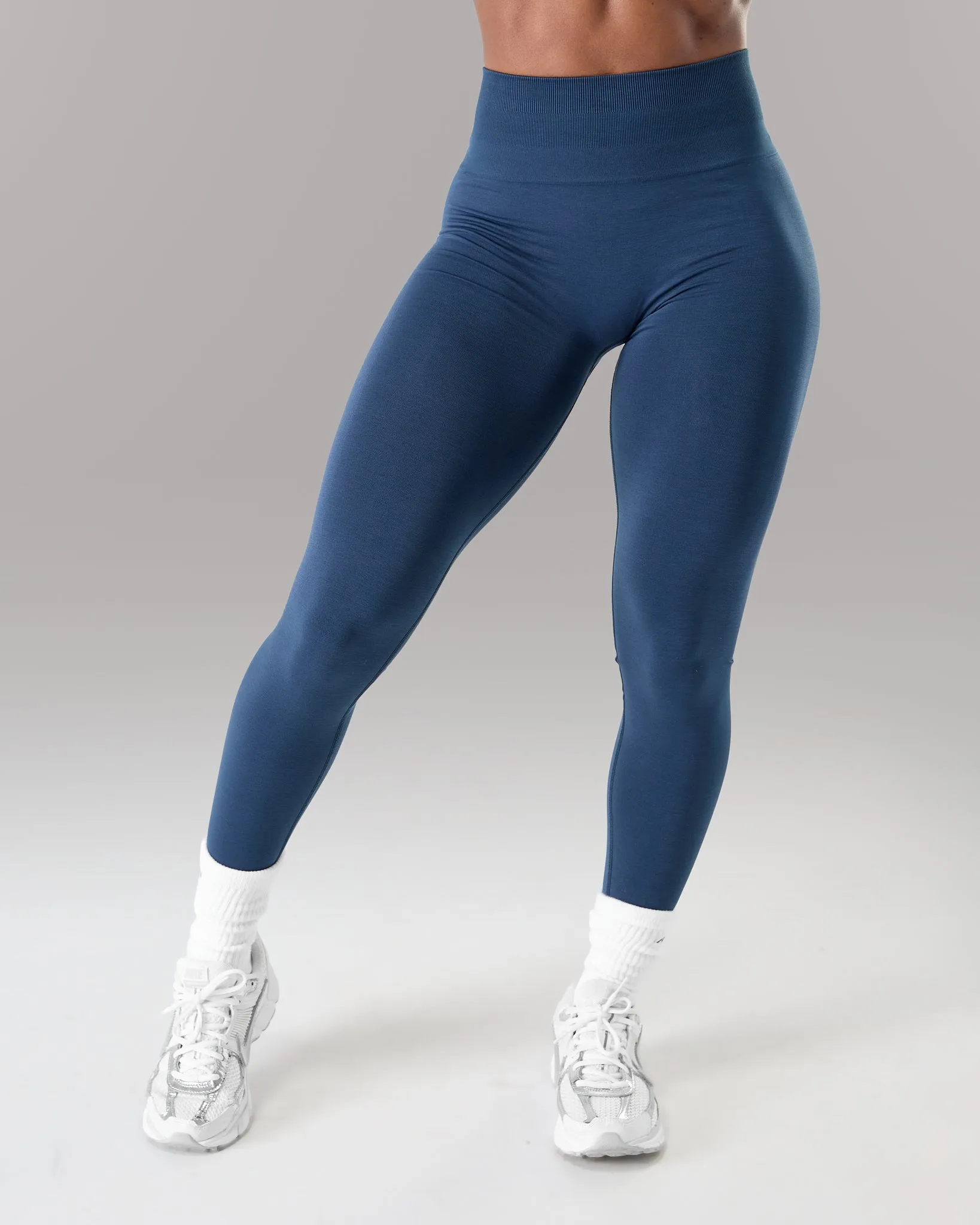 Amplify Ultra-High Rise Legging - Anchor sold by Alphalete product image thumbnail 3