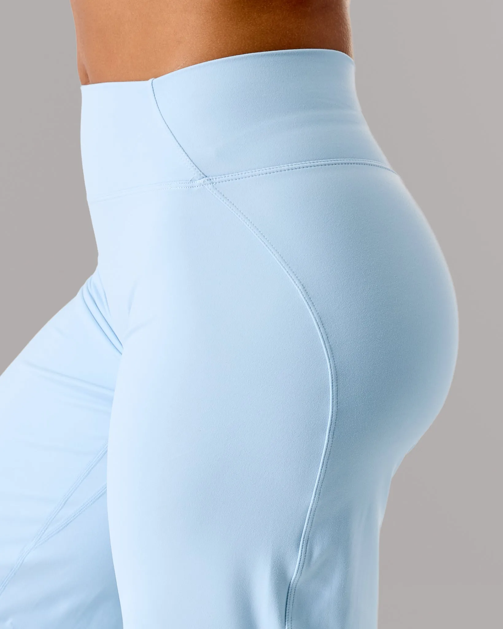 Aura Wide Leg Pant Long - Powder Blue sold by Alphalete product image thumbnail 5