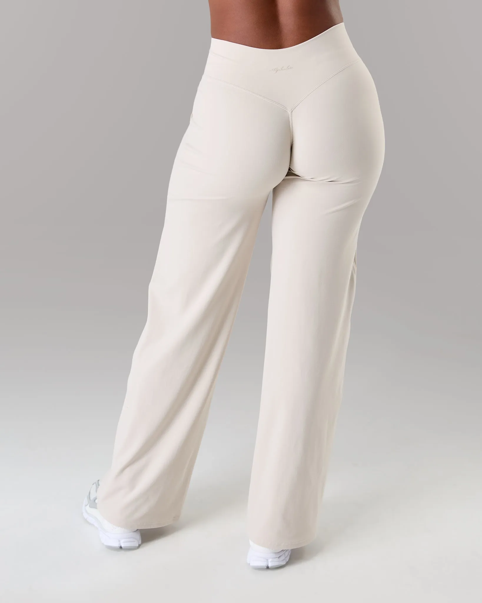 Aura Wide Leg Pant Long - Wheat sold by Alphalete product image thumbnail 4