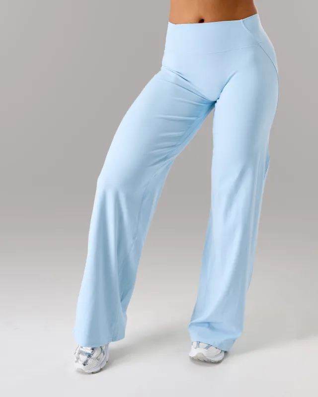 Aura Wide Leg Pant Regular - Powder Blue sold by Alphalete