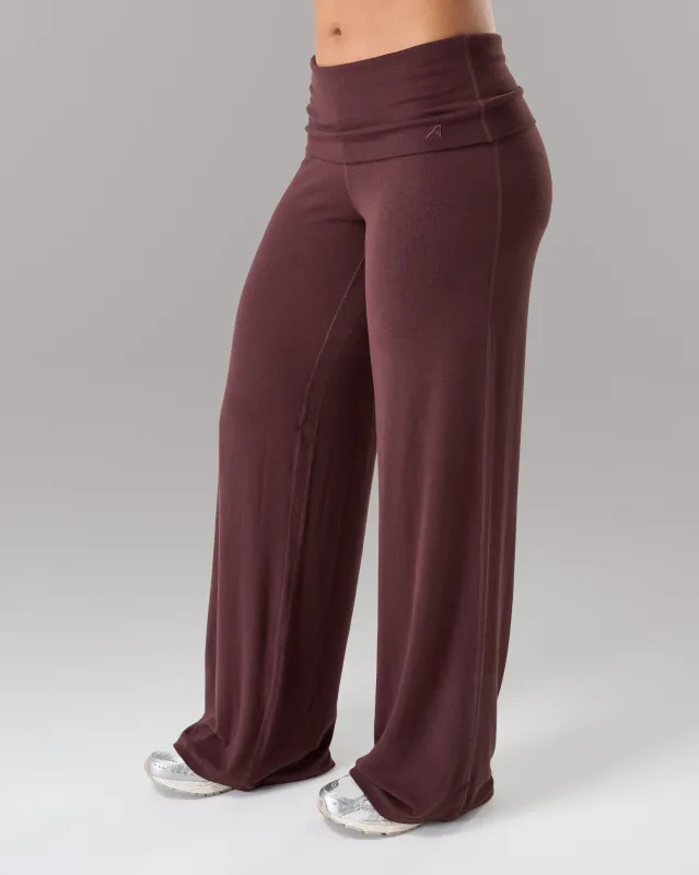 Cloud Pant - Cashmere made by Alphalete