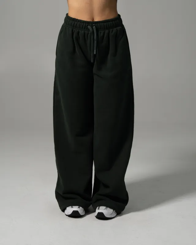 Staple Pant - Alpine made by Alphalete