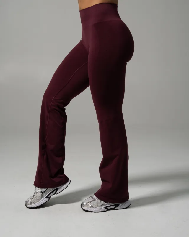 Pump Mid Rise Flared Pant - Merlot made by Alphalete