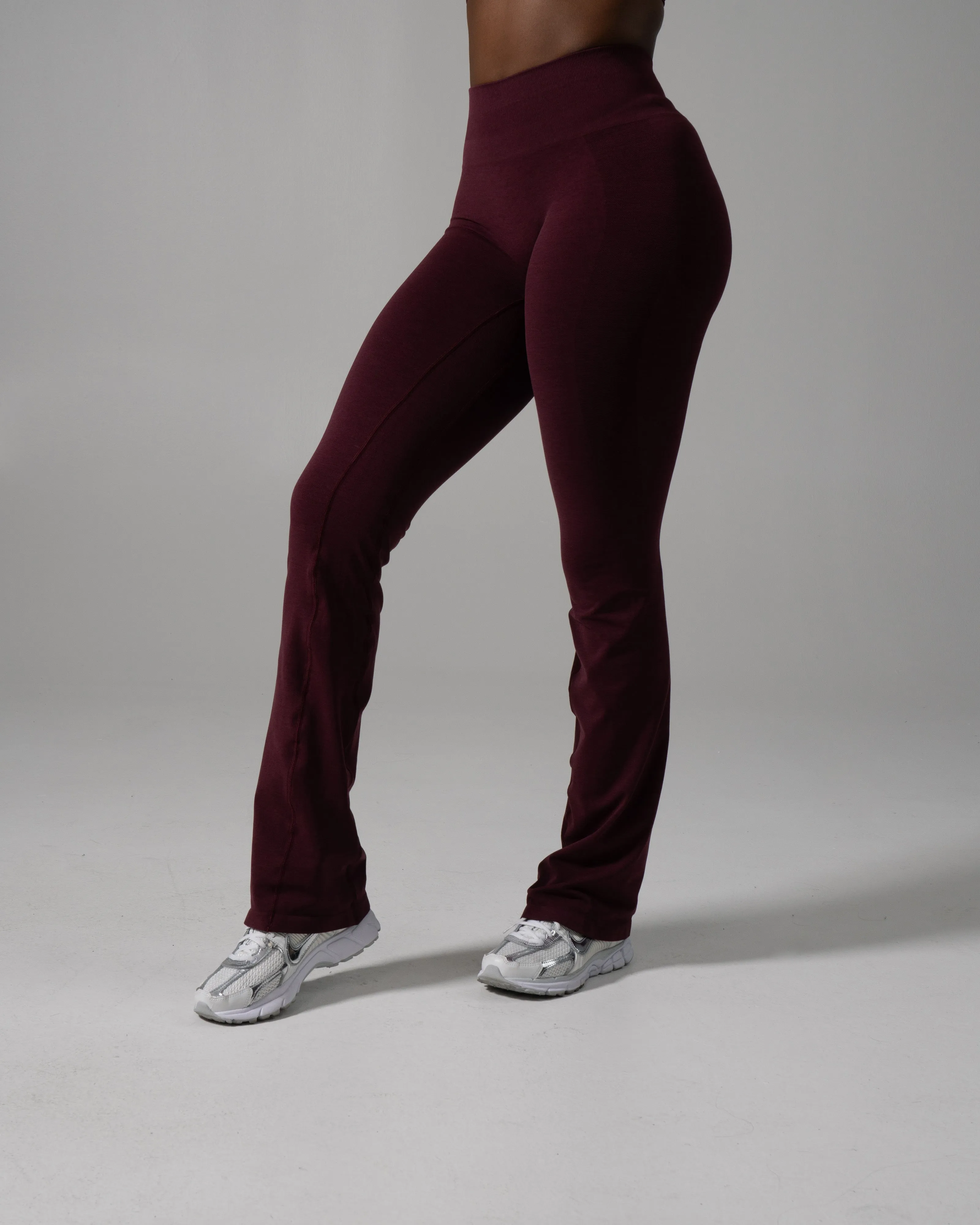 Pump Mid Rise Flared Pant Long - Merlot sold by Alphalete product image thumbnail 3
