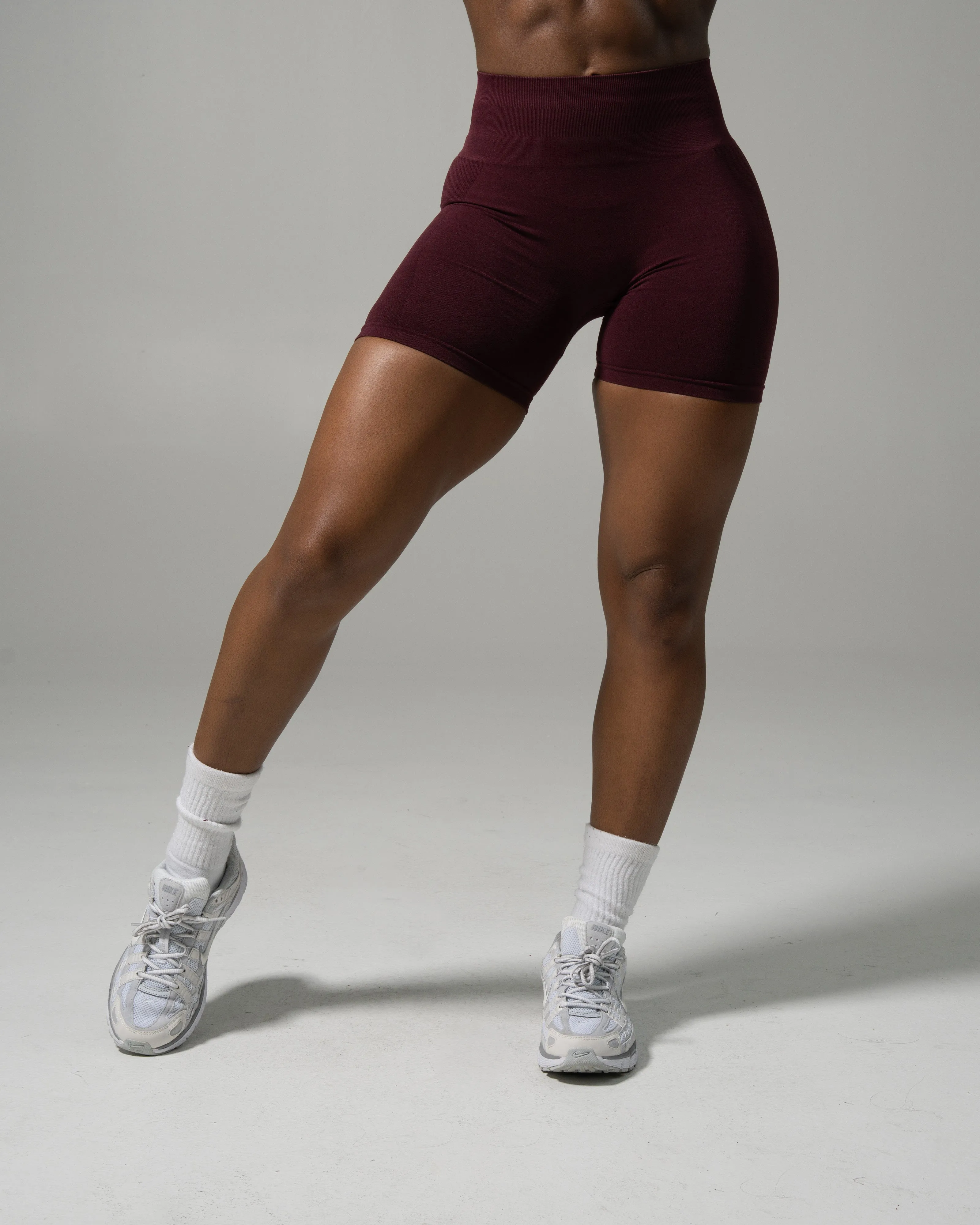Pump Mid Rise Short - Merlot sold by Alphalete product image thumbnail 2