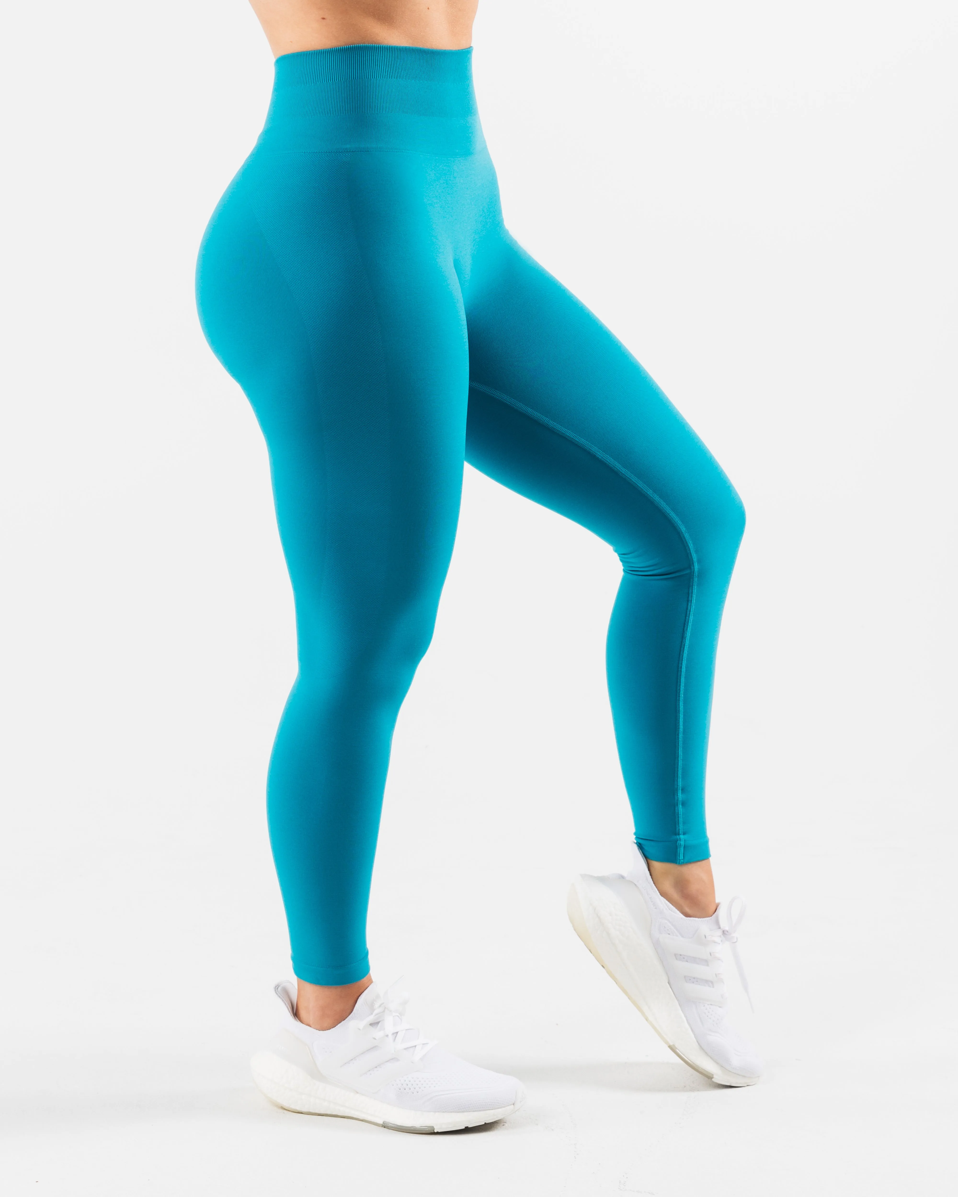 Amplify Gravity Ultra-High Rise Legging - Neptune sold by Alphalete product image thumbnail 5