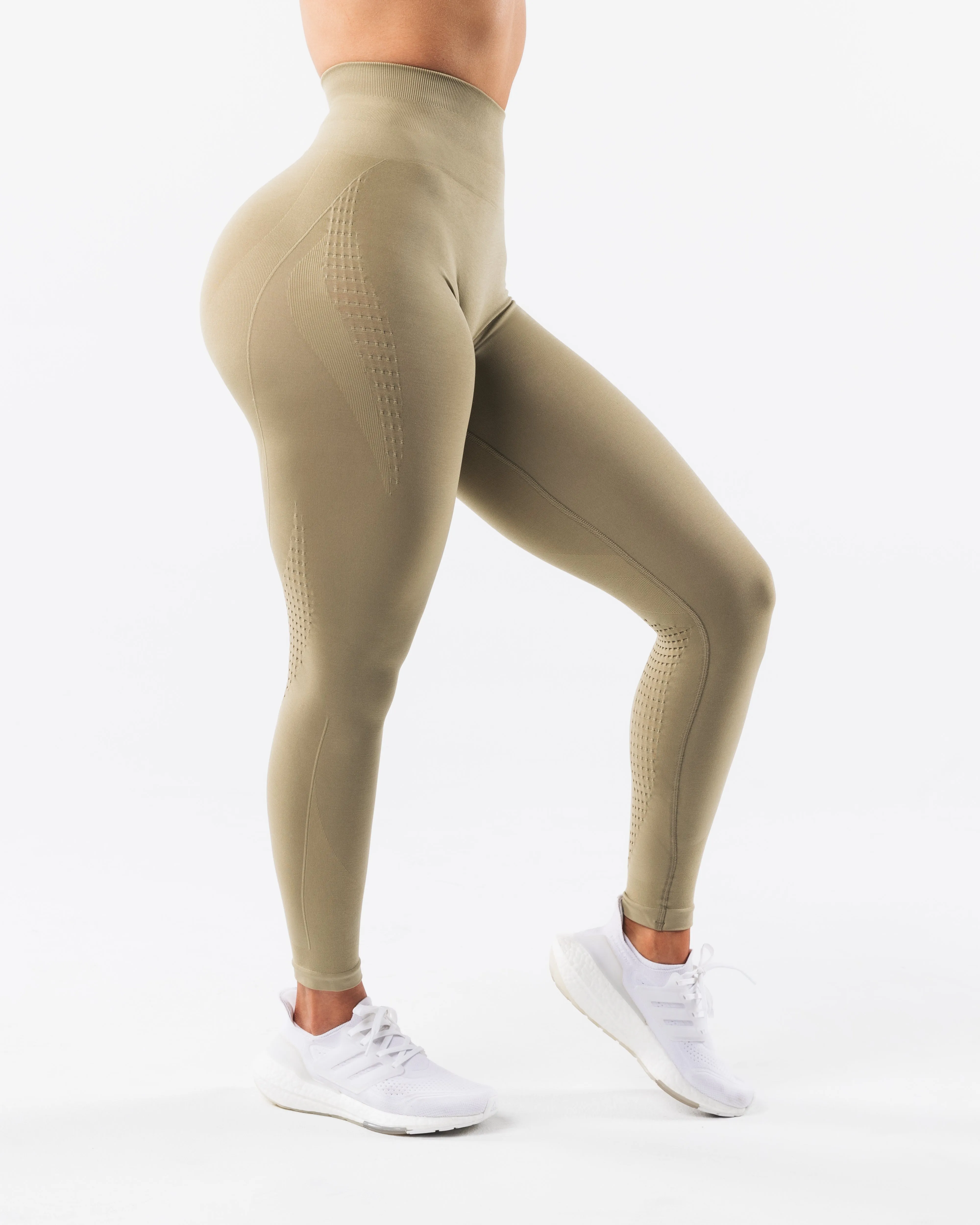 Contour Ultra-High Rise Legging - Birch Wood sold by Alphalete product image thumbnail 5