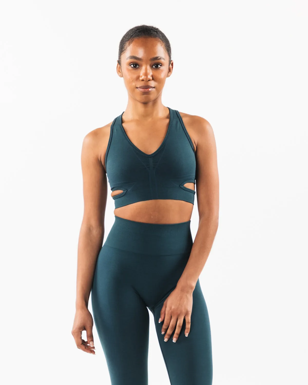 Stratus Bra - Midnight sold by Alphalete