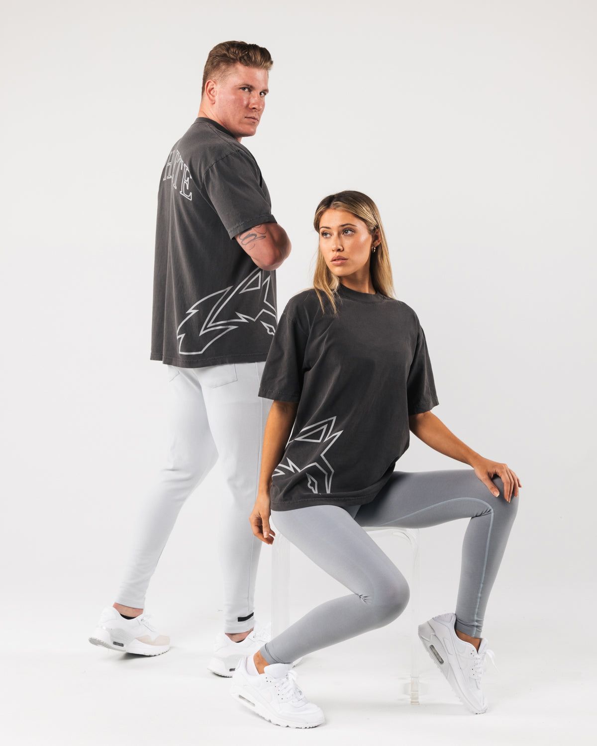 Giant Wolf Head Tee - Vintage Black sold by Alphalete