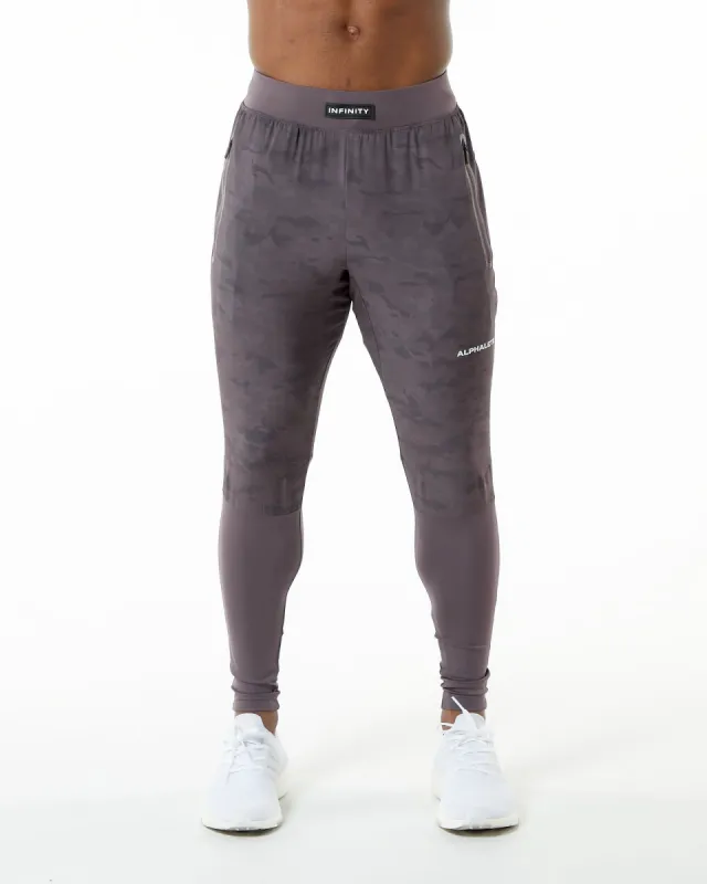 Infinity Tech Pant - Striker sold by Alphalete