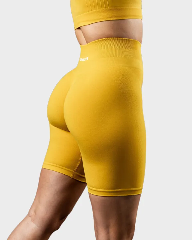 Amplify Biker Short - Golden Hour made by Alphalete