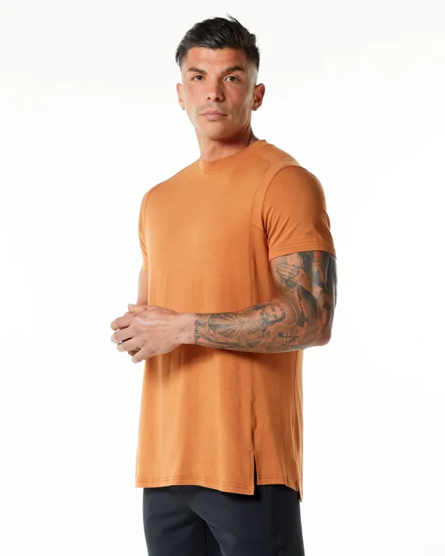 Evo Tee - Camel sold by Alphalete