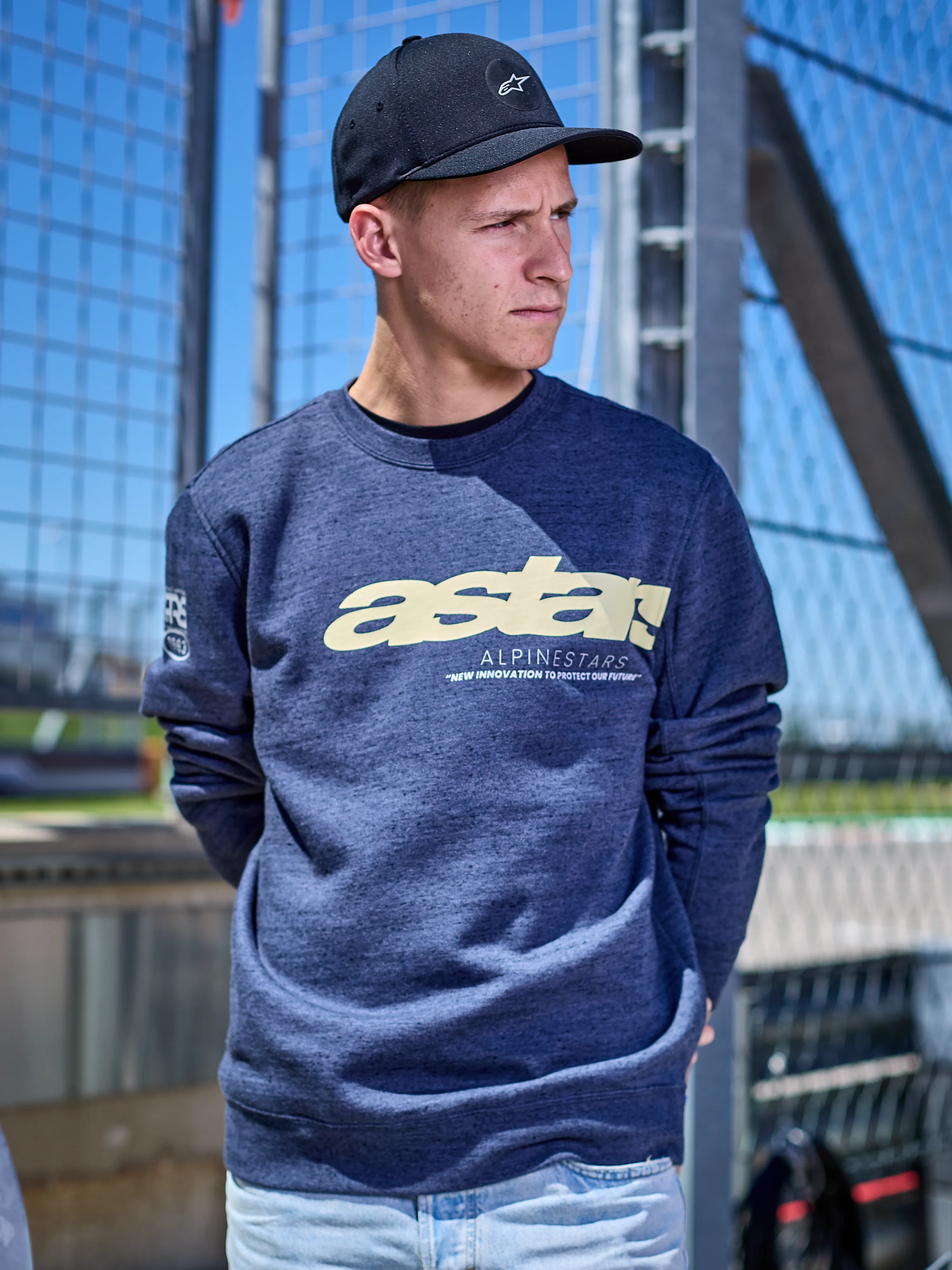 Episode Crew sold by Alpine Stars