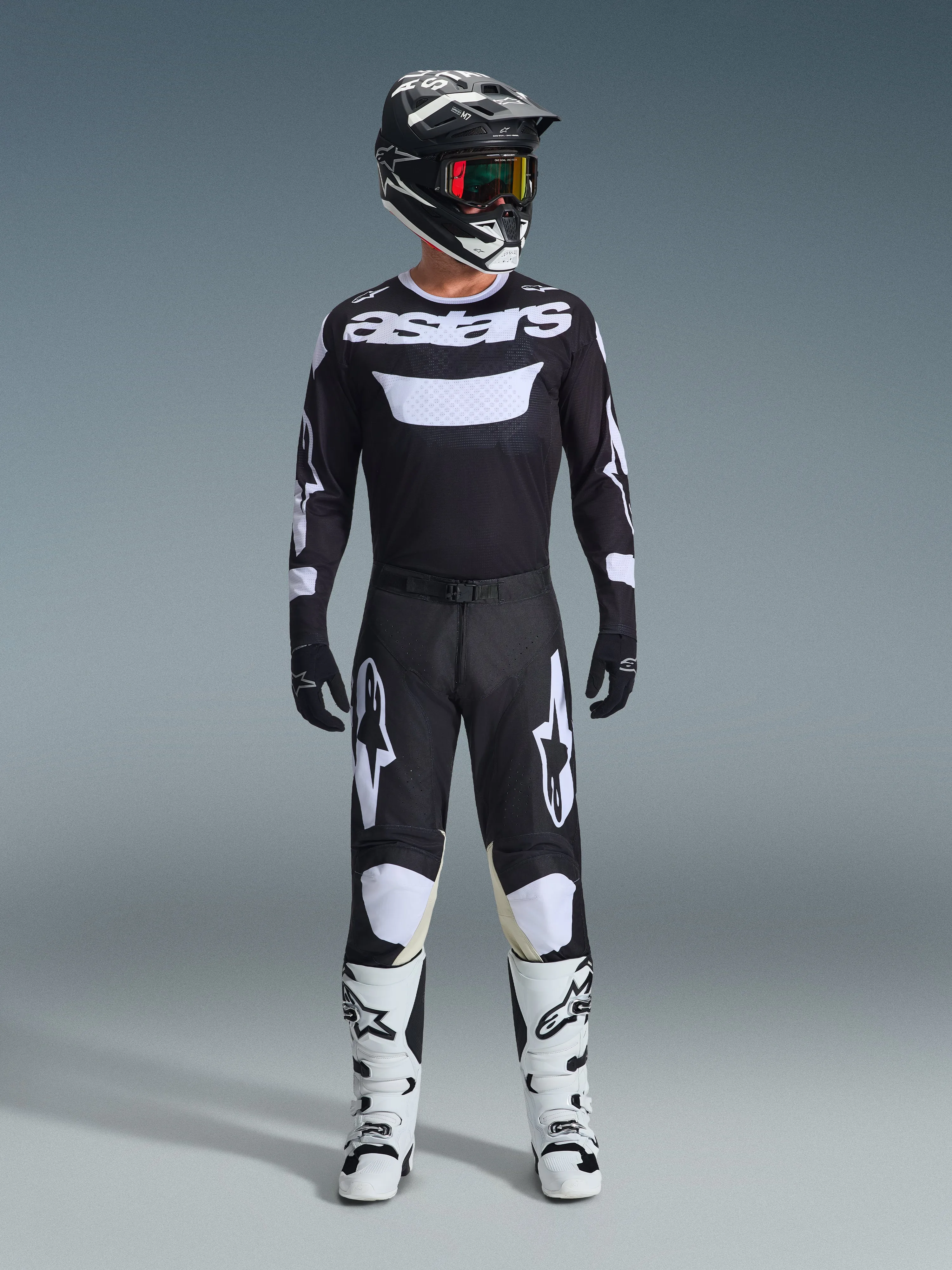 2026 Racer Air Riway Gear Set sold by Alpine Stars