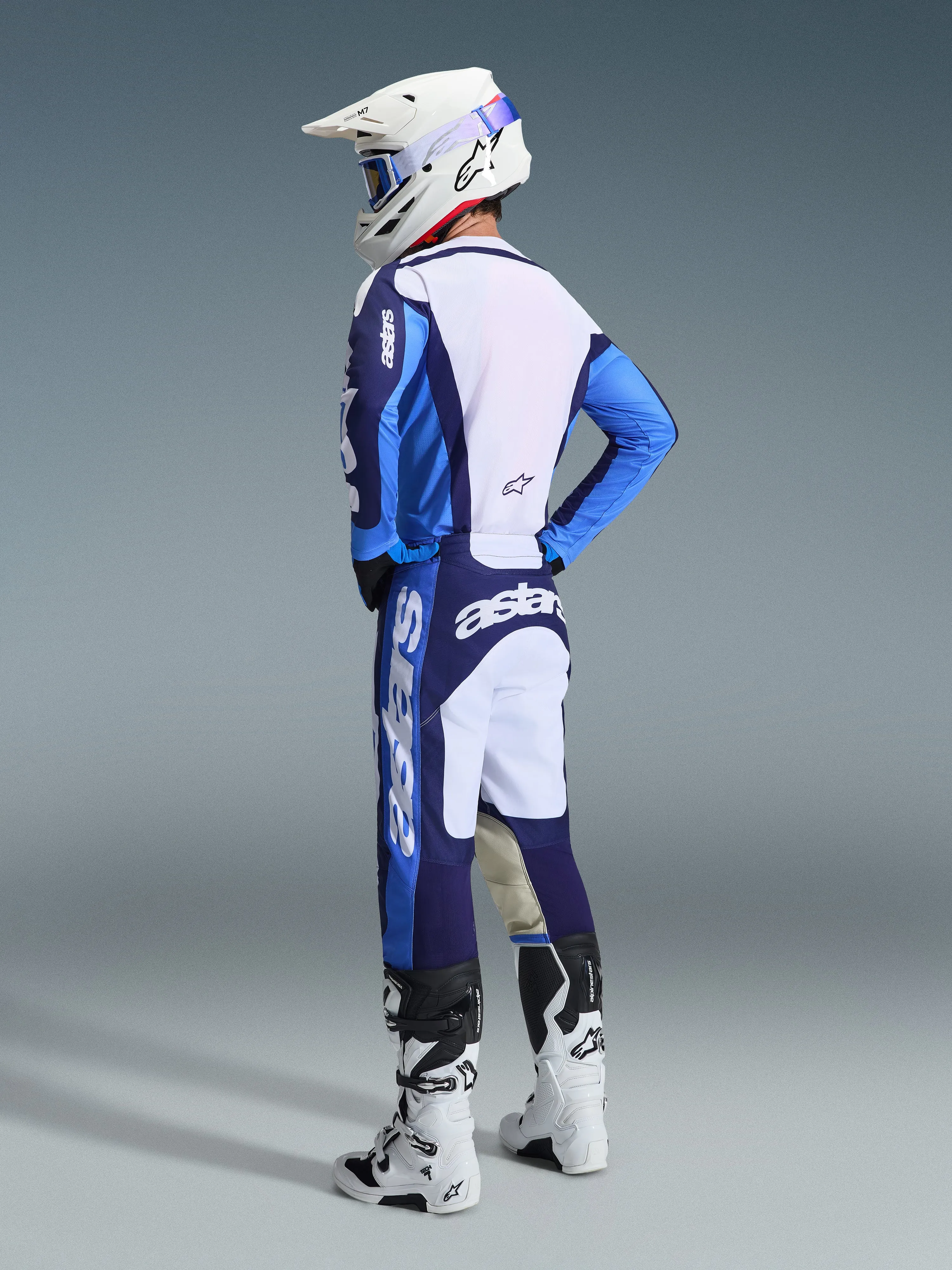 2026 Racer Riway Gear Set sold by Alpine Stars product image thumbnail 4