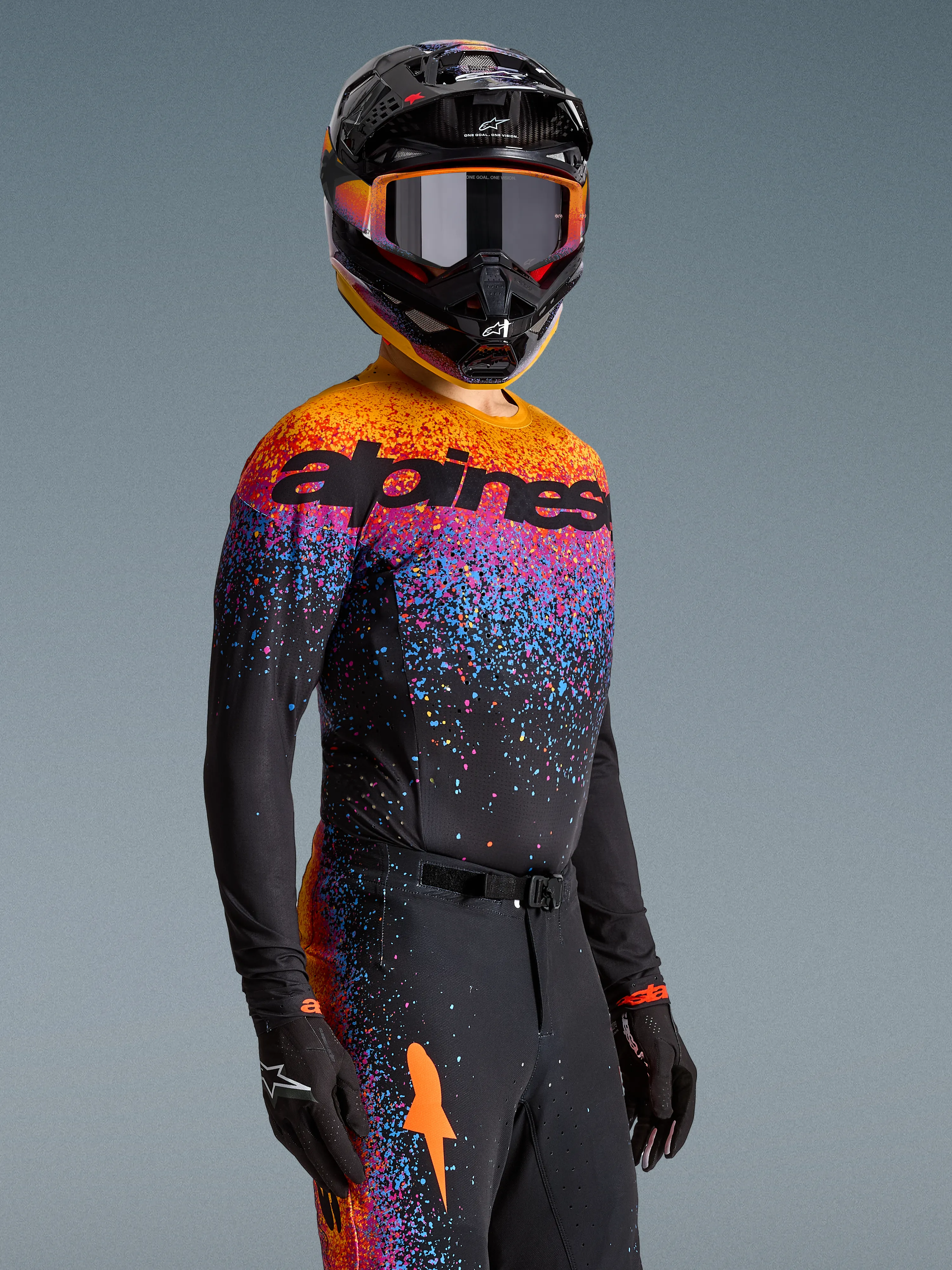 Limited Edition Supertech Black Hole Gear Set sold by Alpine Stars product image thumbnail 5