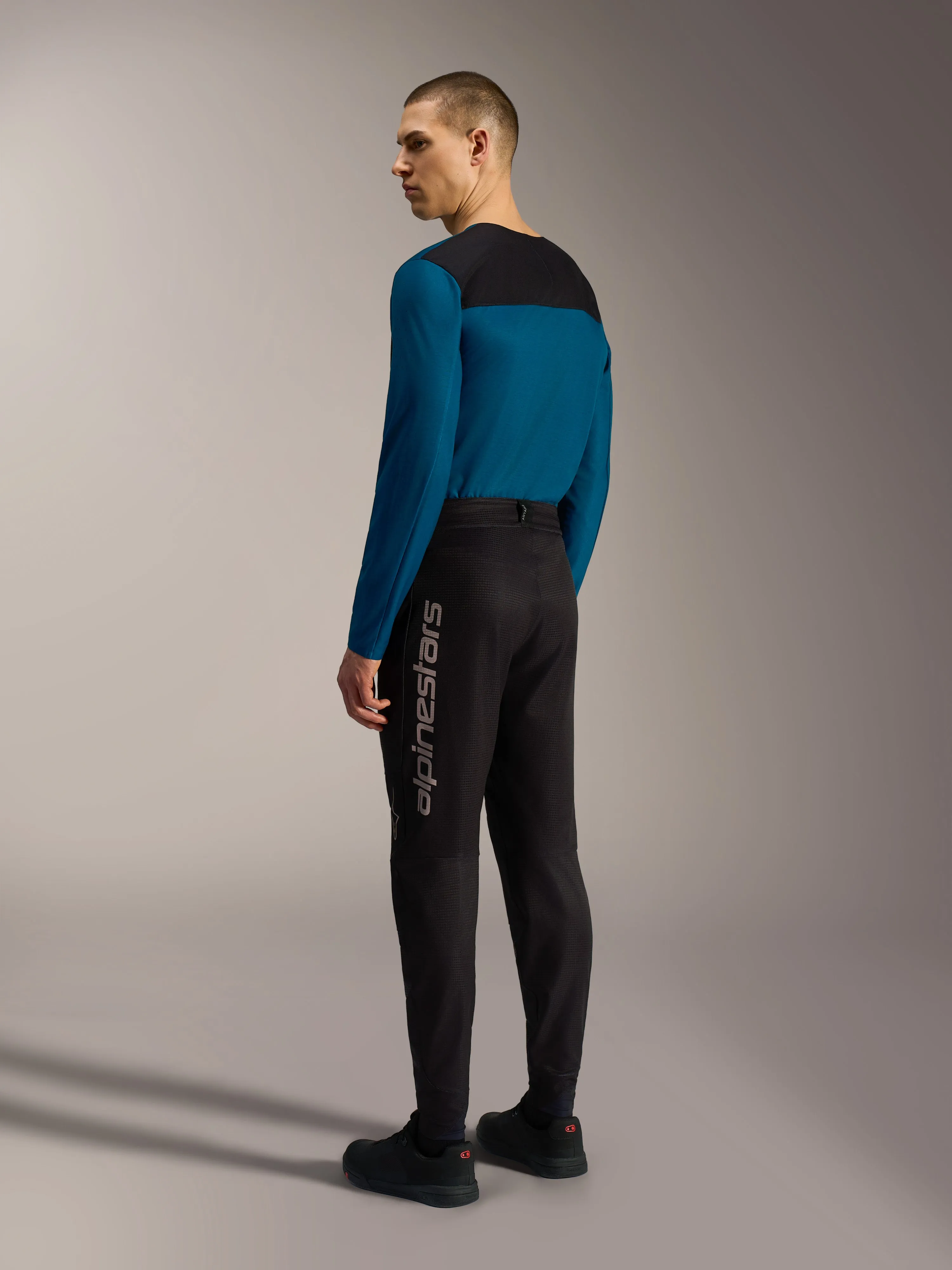 A-Dura Elite Pants 2.0 sold by Alpine Stars product image thumbnail 3
