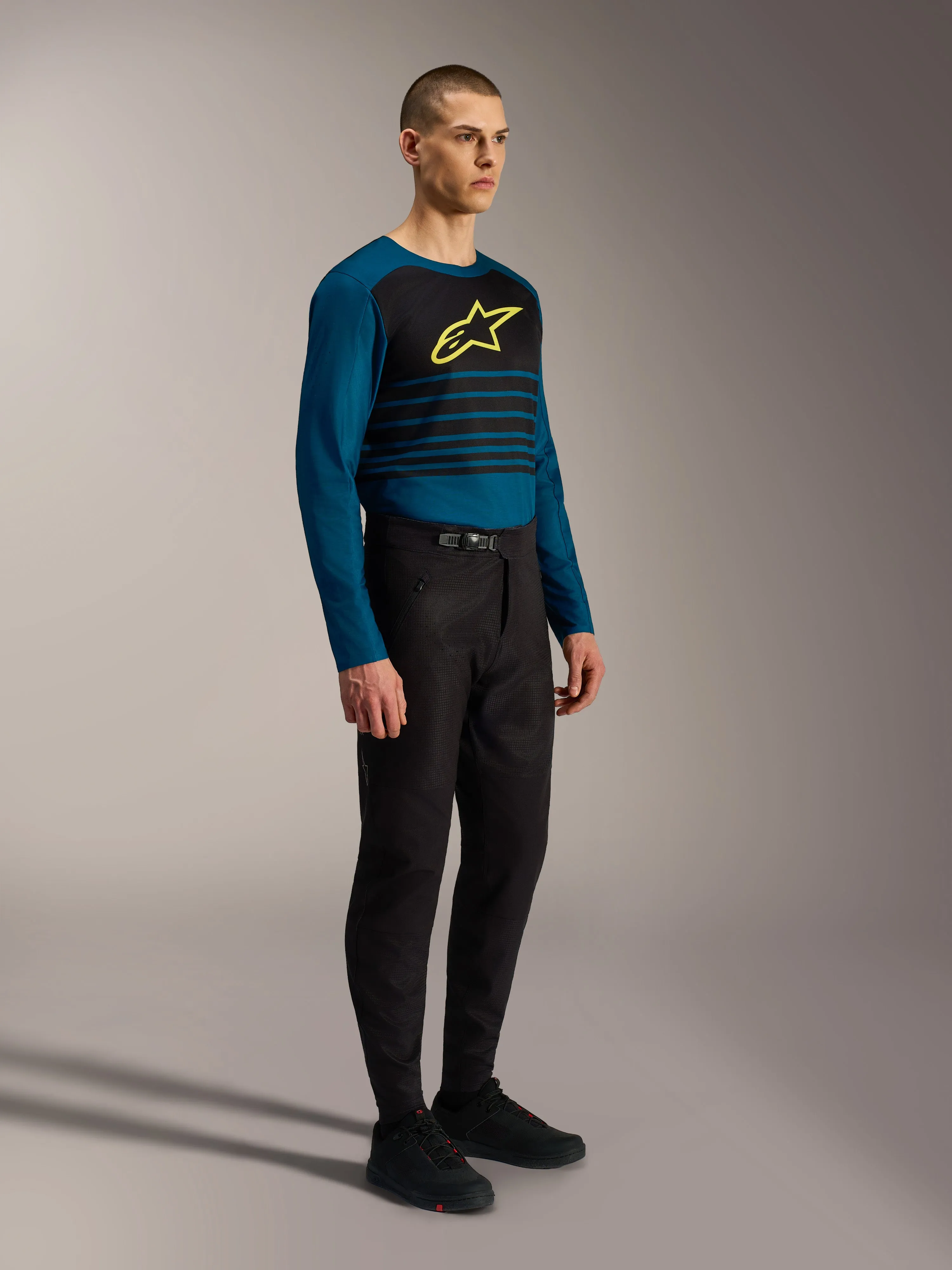 A-Dura Elite Pants 2.0 sold by Alpine Stars product image thumbnail 2
