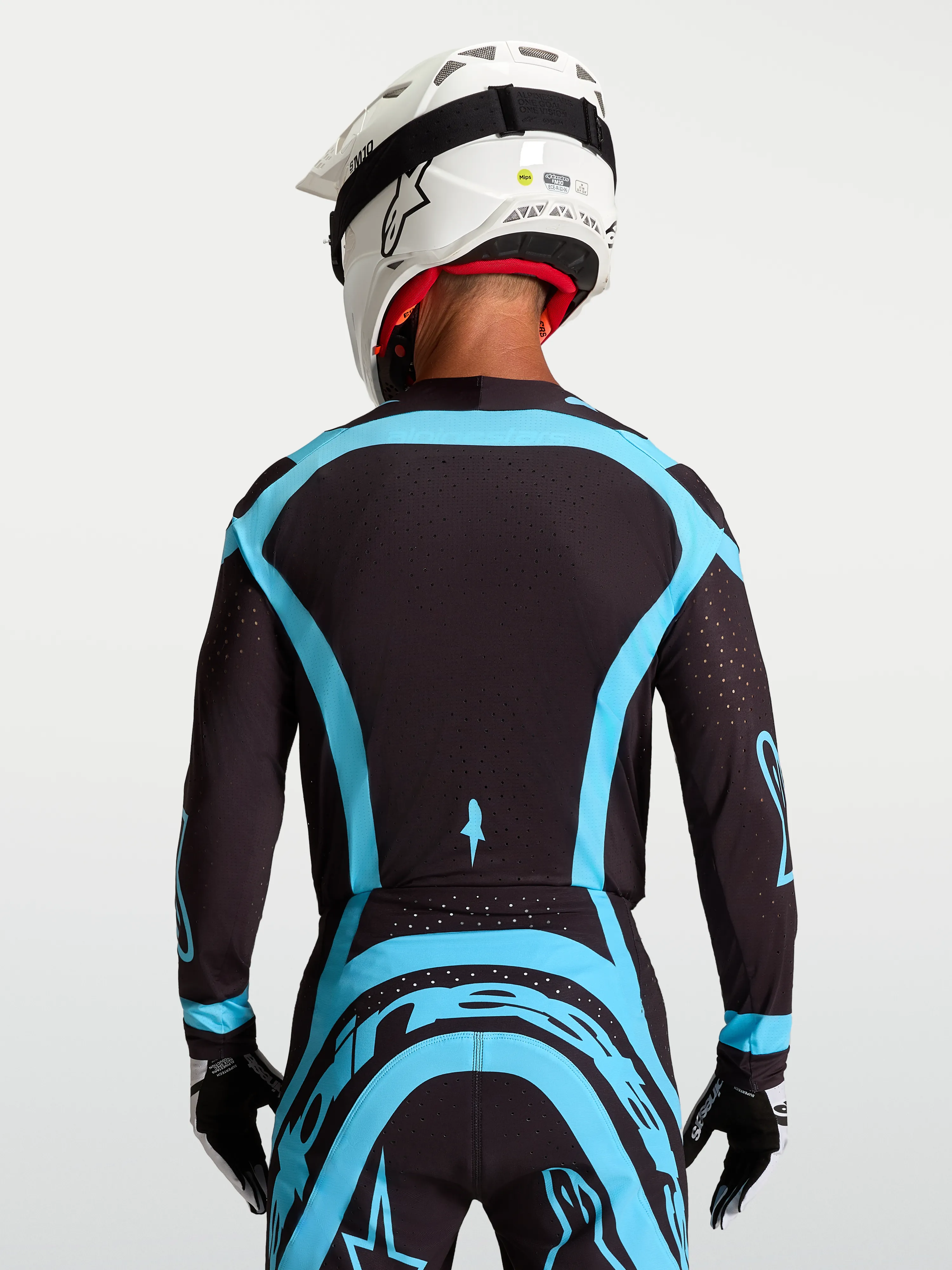 Supertech Vesta Jersey sold by Alpine Stars product image thumbnail 3