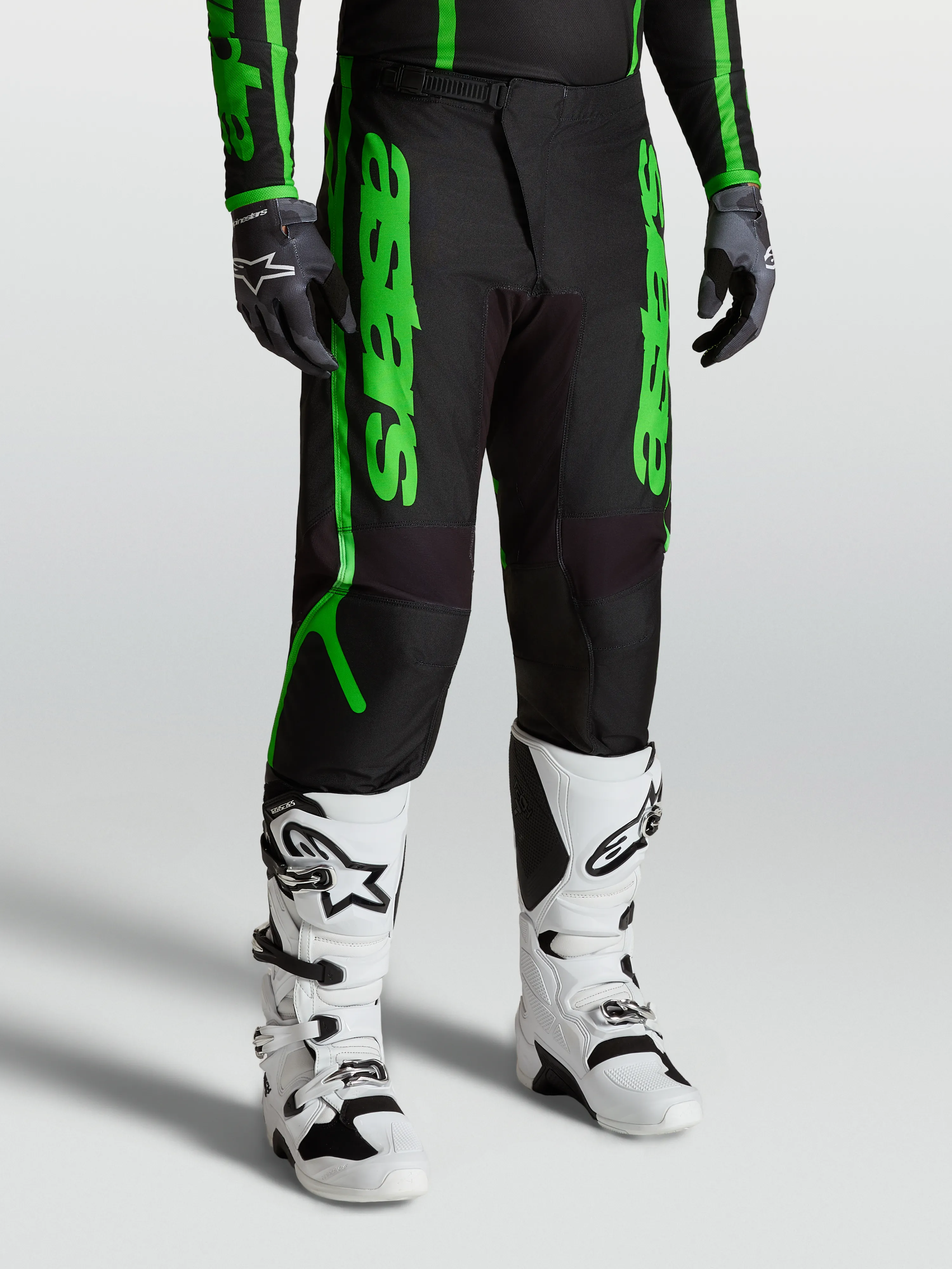 Fluid Apex V2 Pants sold by Alpine Stars product image thumbnail 2