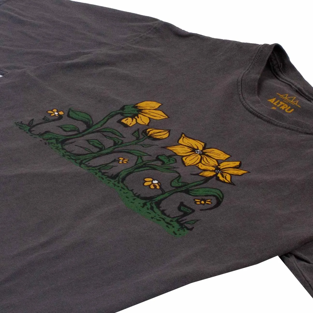 Peace Flowers vintage washed graphic tee sold by Altru product image thumbnail 3