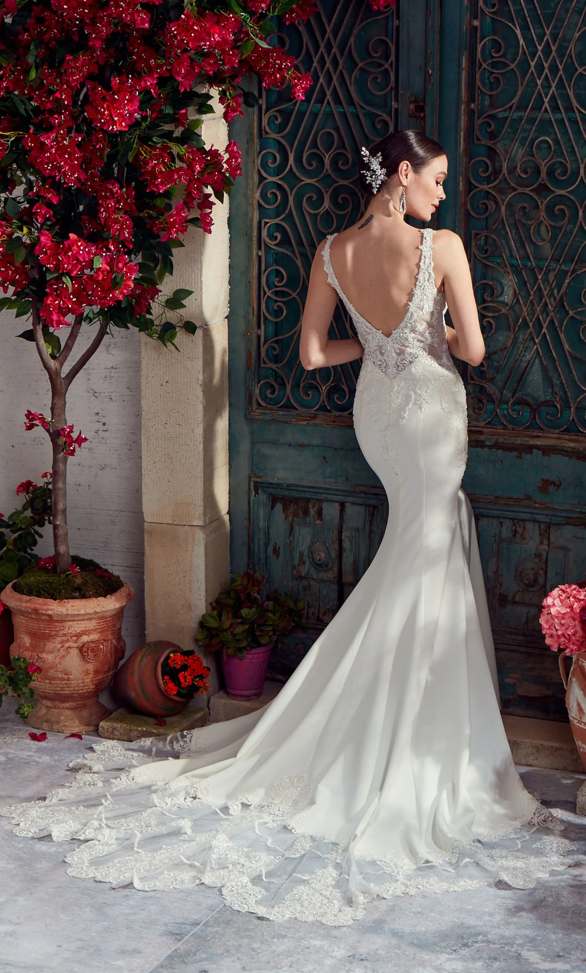 ALYCE Paris 7027 Bridal Plunging Neckline Train Mermaid Dress sold by Alyce Paris product image thumbnail 2