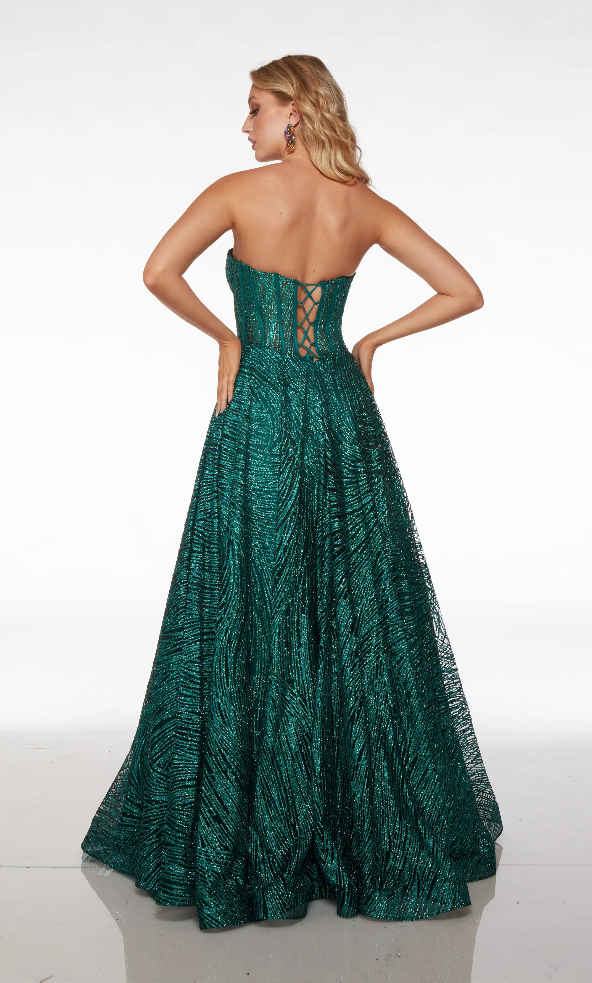 Formal Dress: 61580. Long, Sweetheart Neckline, A-line sold by Alyce Paris product image thumbnail 2