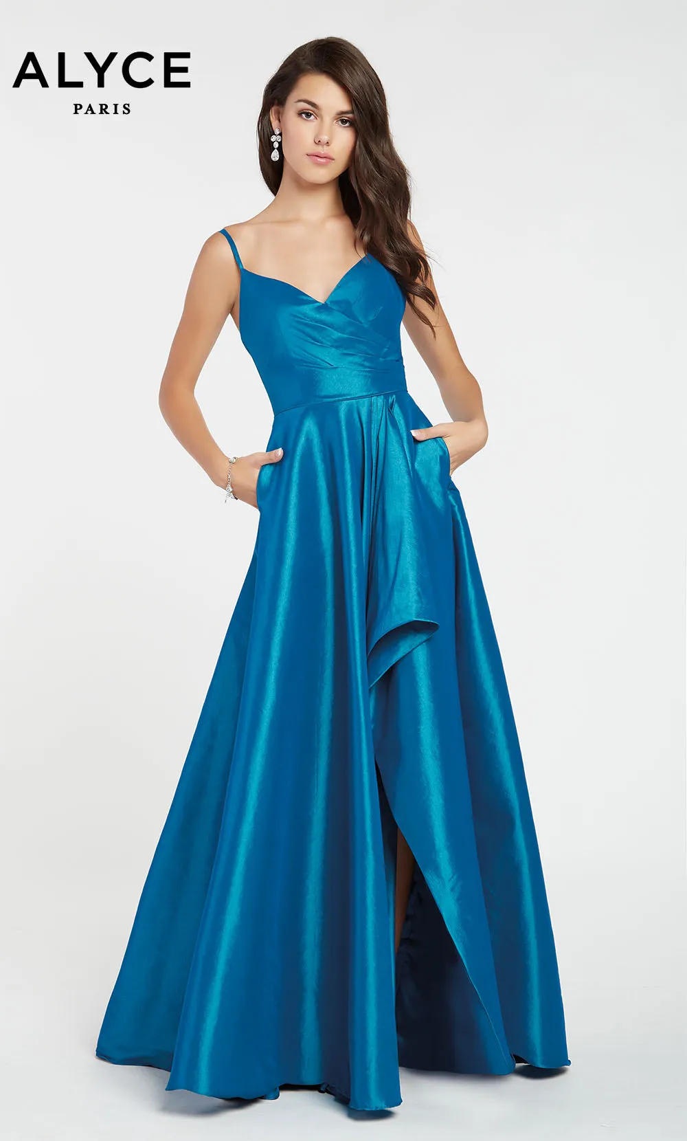 ALYCE Paris 60094 Alyce Long Sweetheart Elegant Fit N Flare Dress sold by Alyce Paris product image thumbnail 3