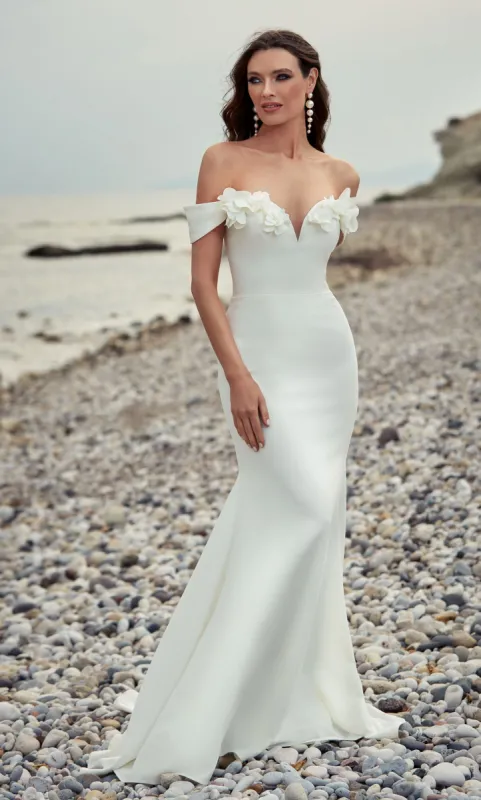 ALYCE Paris 7062 Bridal Off The Shoulder Simple Mermaid Dress sold by Alyce Paris