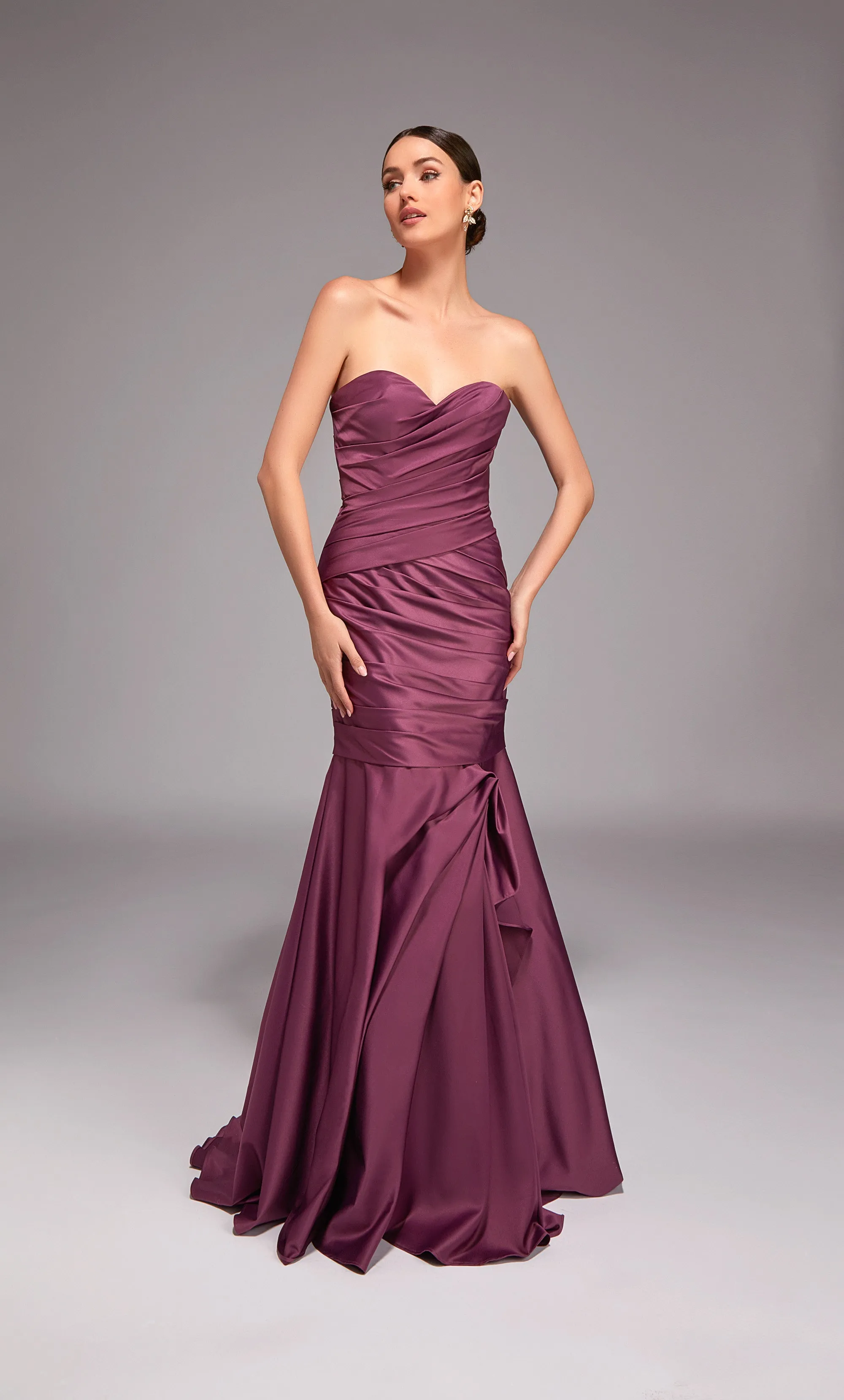ALYCE Paris 27836 Special Occasion Off The Shoulder Neckline Ruched/draped Mermaid Dress sold by Alyce Paris product image thumbnail 3
