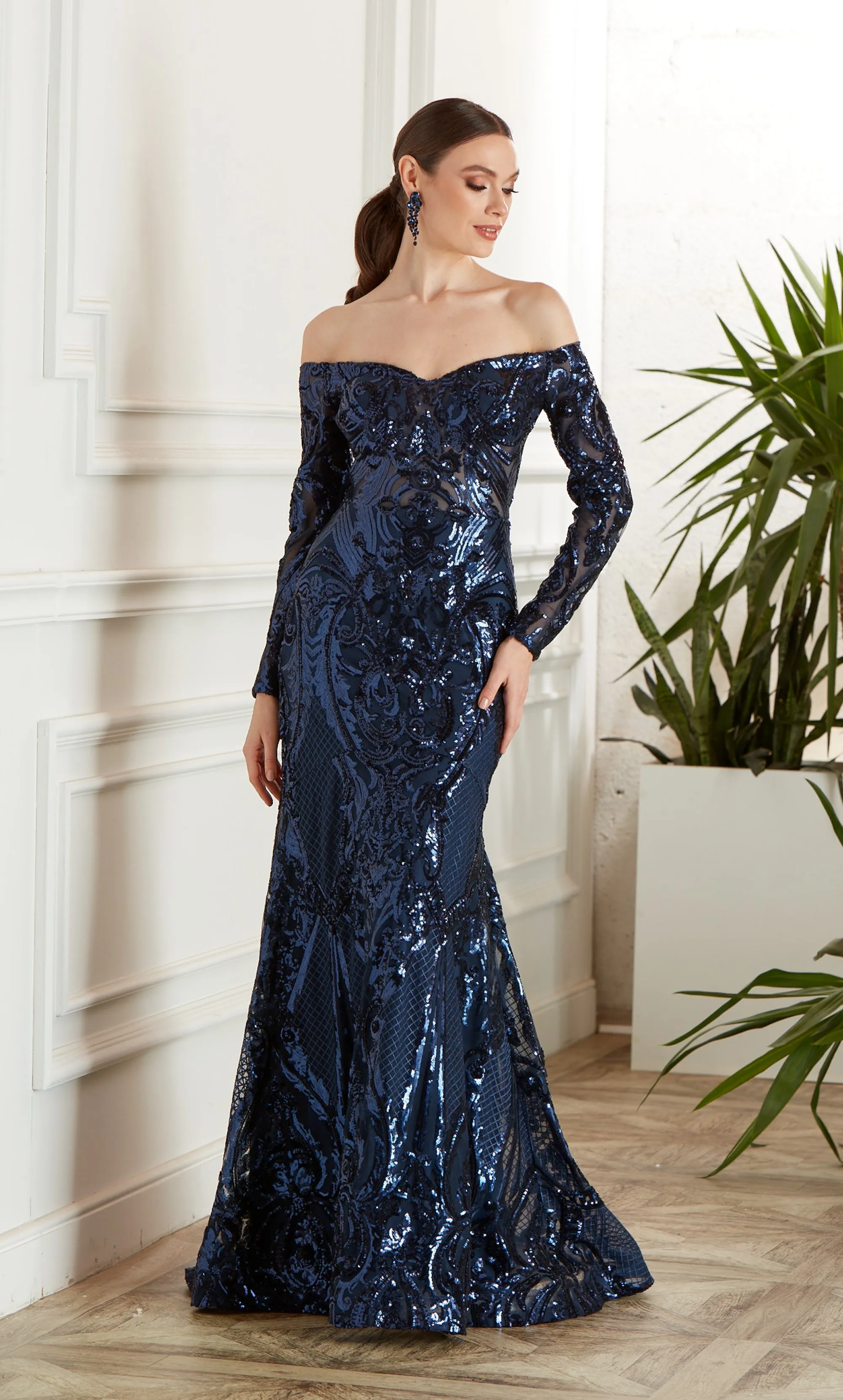 ALYCE Paris 27544 Special Occasion Off The Shoulder Neckline Shimmery/sparkly Mermaid Dress sold by Alyce Paris product image thumbnail 4