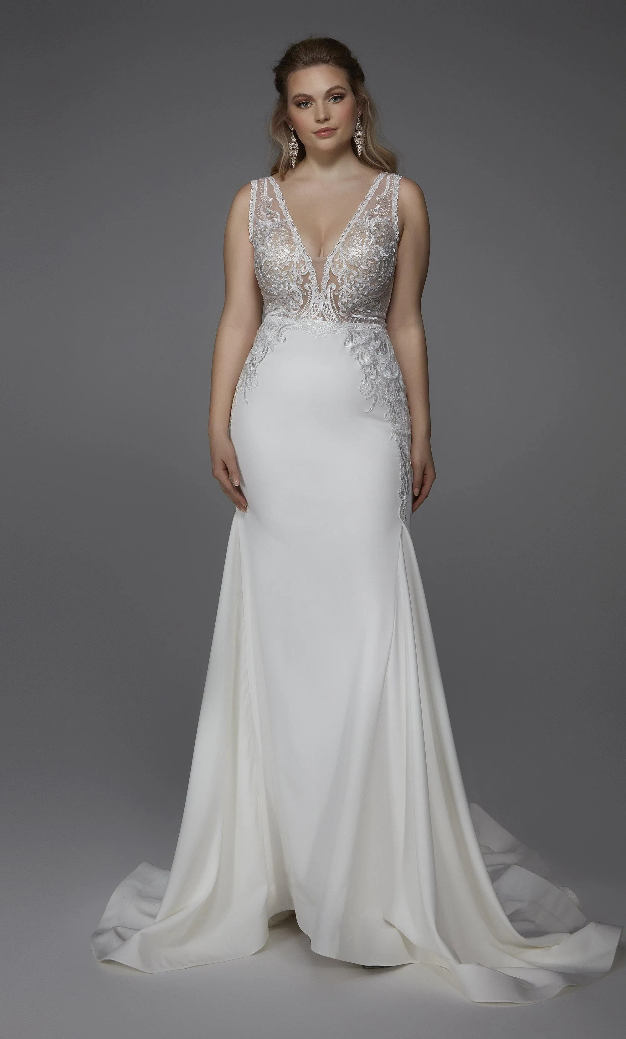 ALYCE Paris 7016 Bridal Plunging Neckline Sexy Mermaid Dress sold by Alyce Paris product image thumbnail 5
