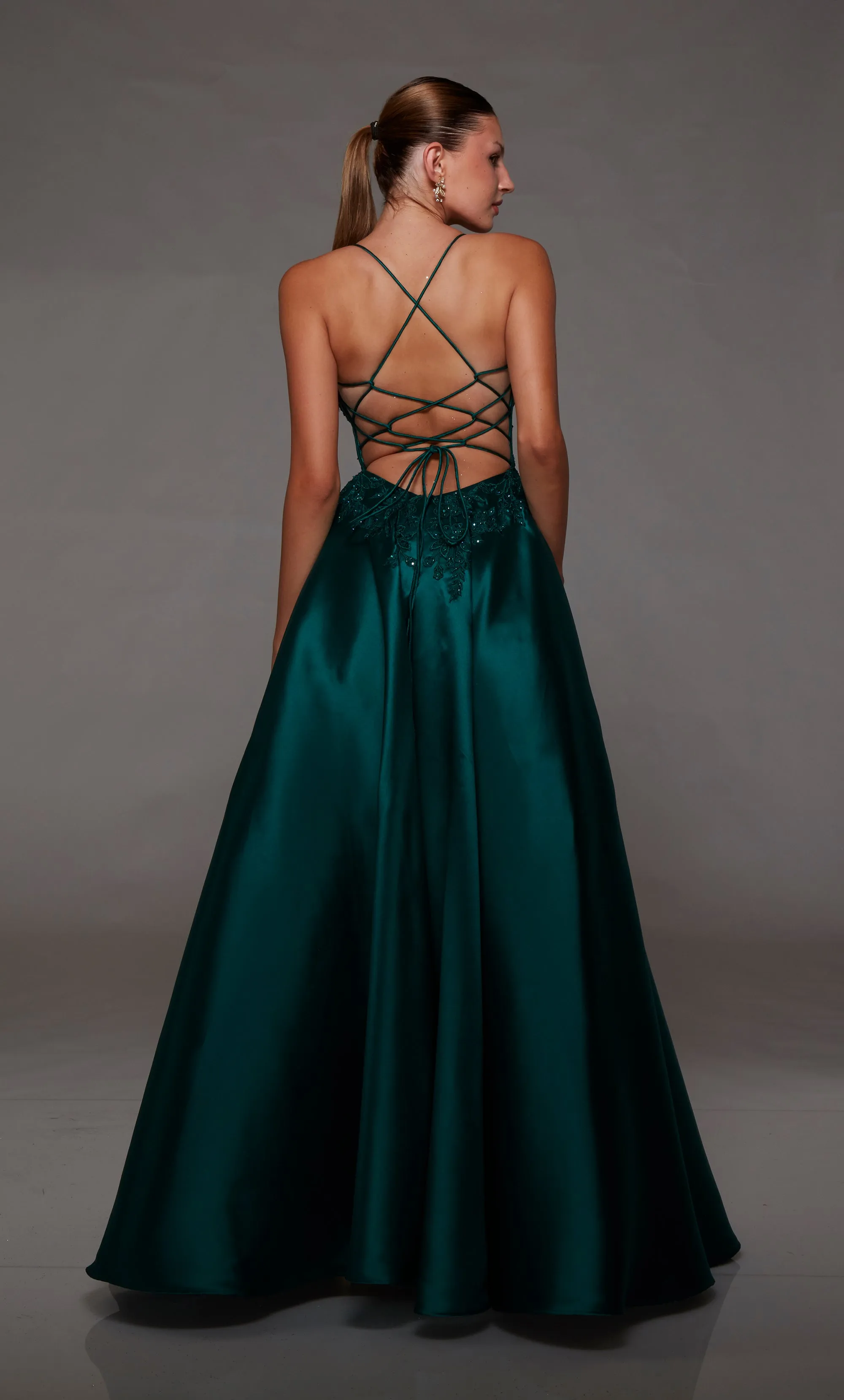Formal Dress: 1817. Long, Plunging Neckline, Ballgown sold by Alyce Paris product image thumbnail 2