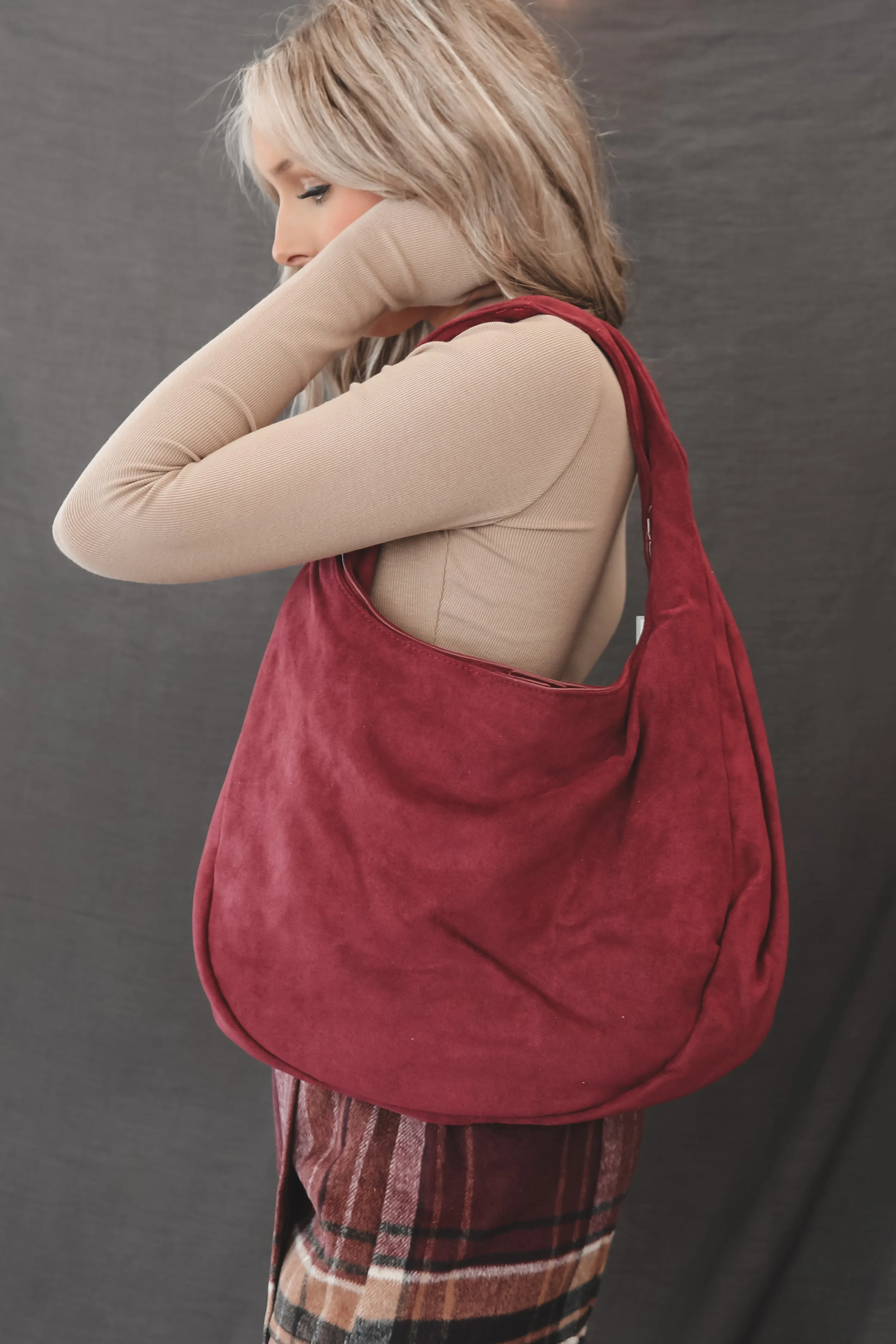 DEAL Cute And Practical Faux Suede Slouchy Shoulder Bag sold by Amazing Lace