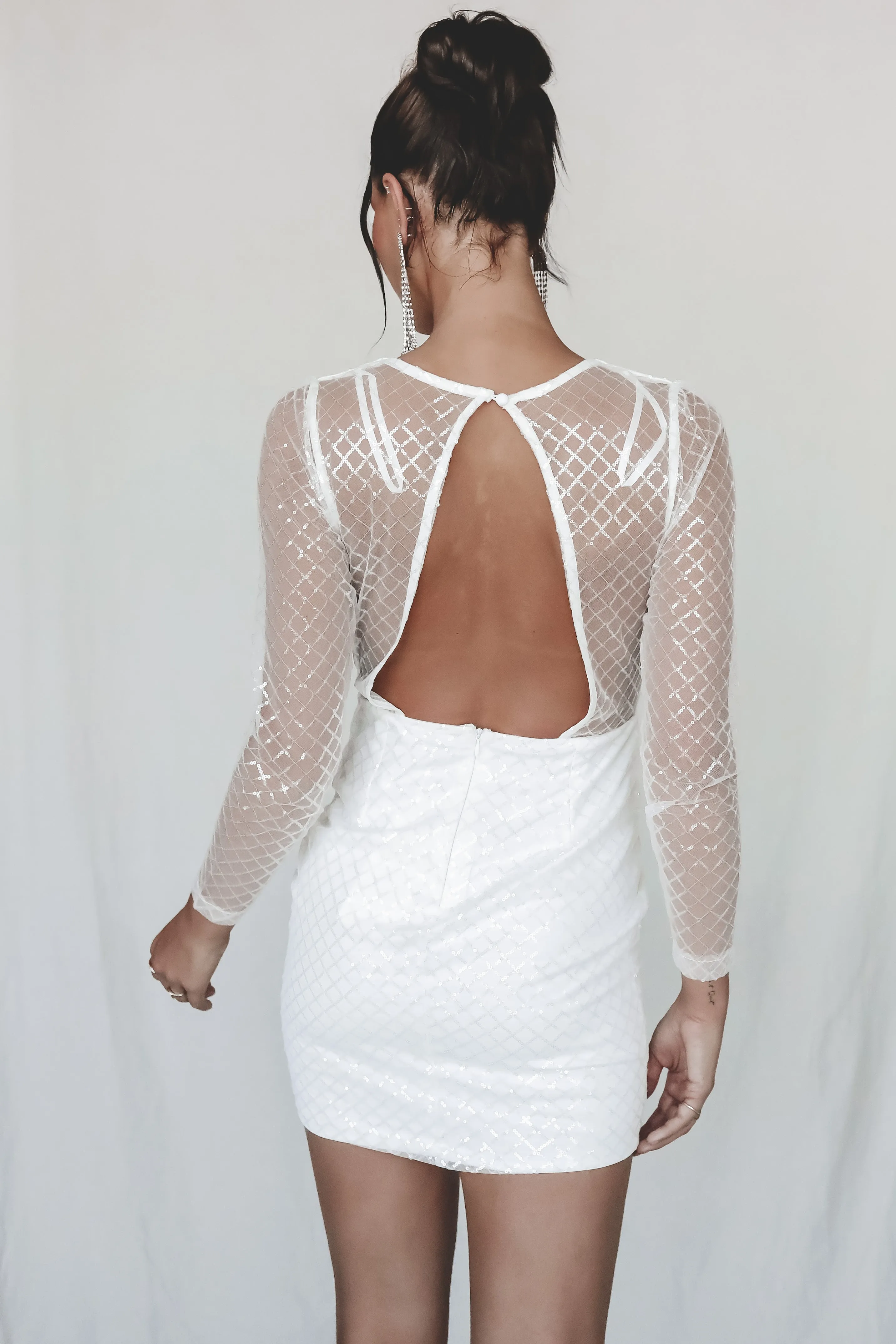 DEAL The Twinkle In My Eye White Sequins Dress sold by Amazing Lace product image thumbnail 3