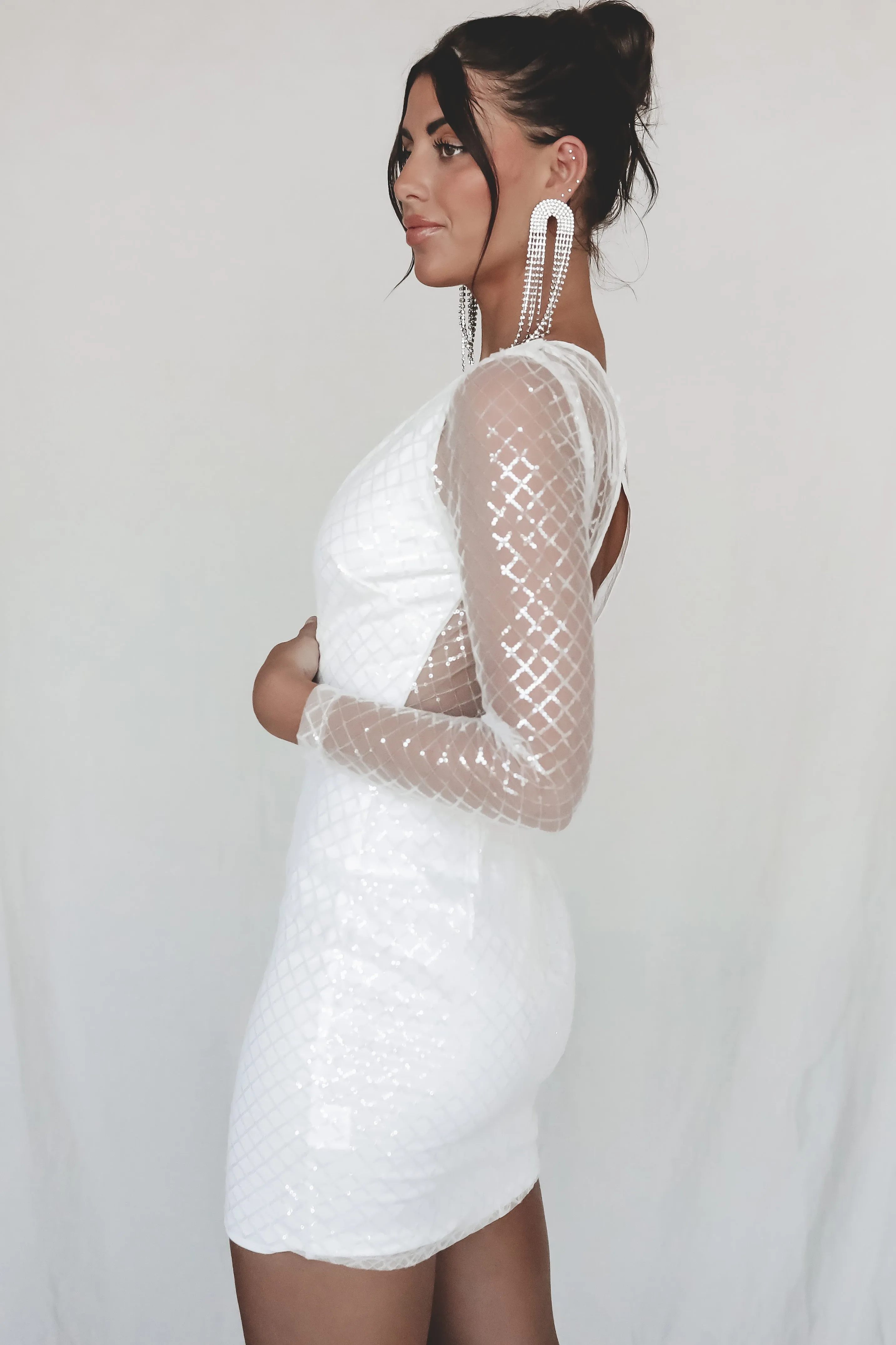 DEAL The Twinkle In My Eye White Sequins Dress sold by Amazing Lace product image thumbnail 2