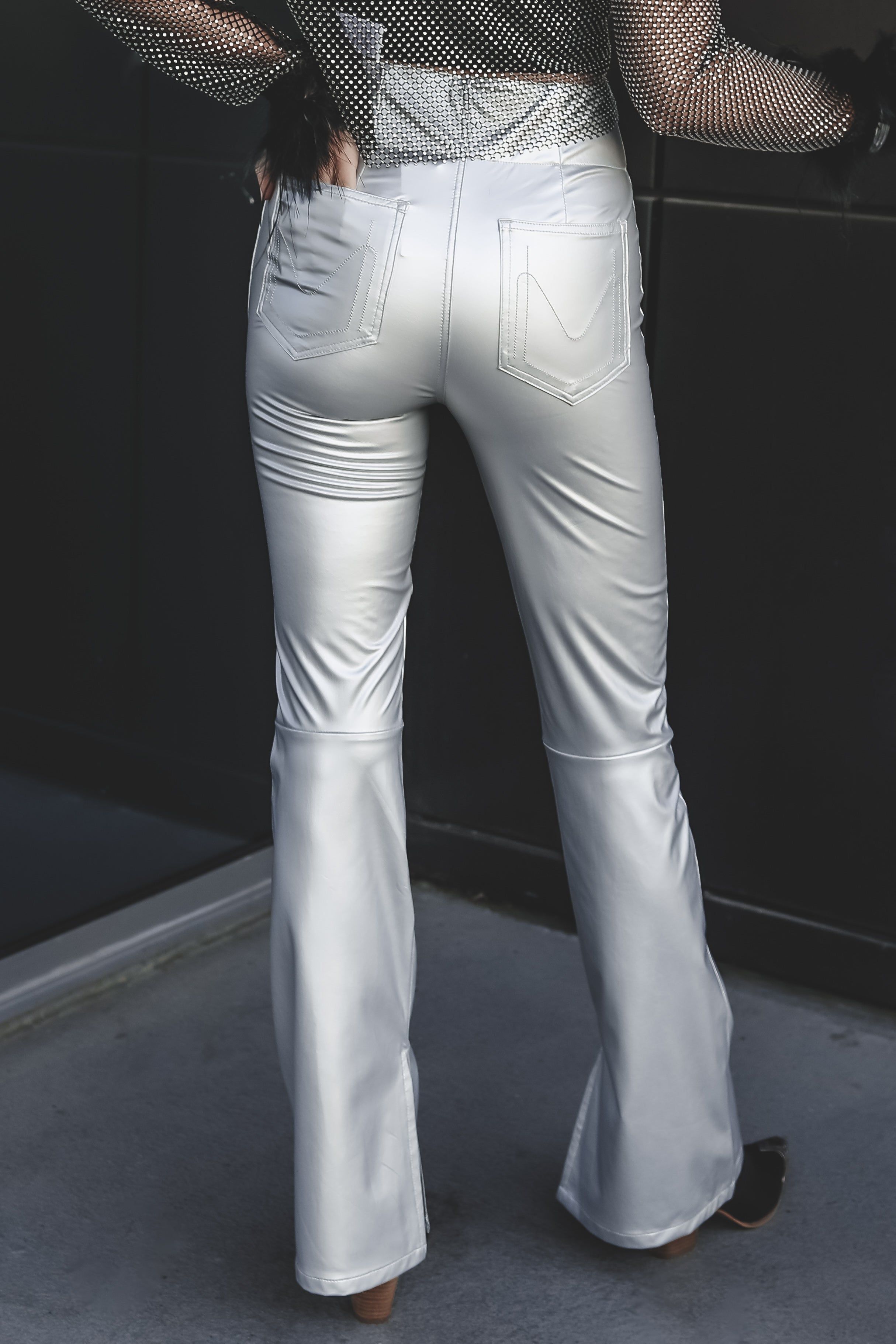 SHOW ME YOUR MUMU Nashville Pull On Flares sold by Amazing Lace product image thumbnail 2