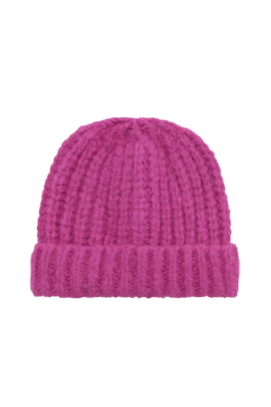 Tamara Alpaca Beanie Magenta - Sample made by Americandreams
