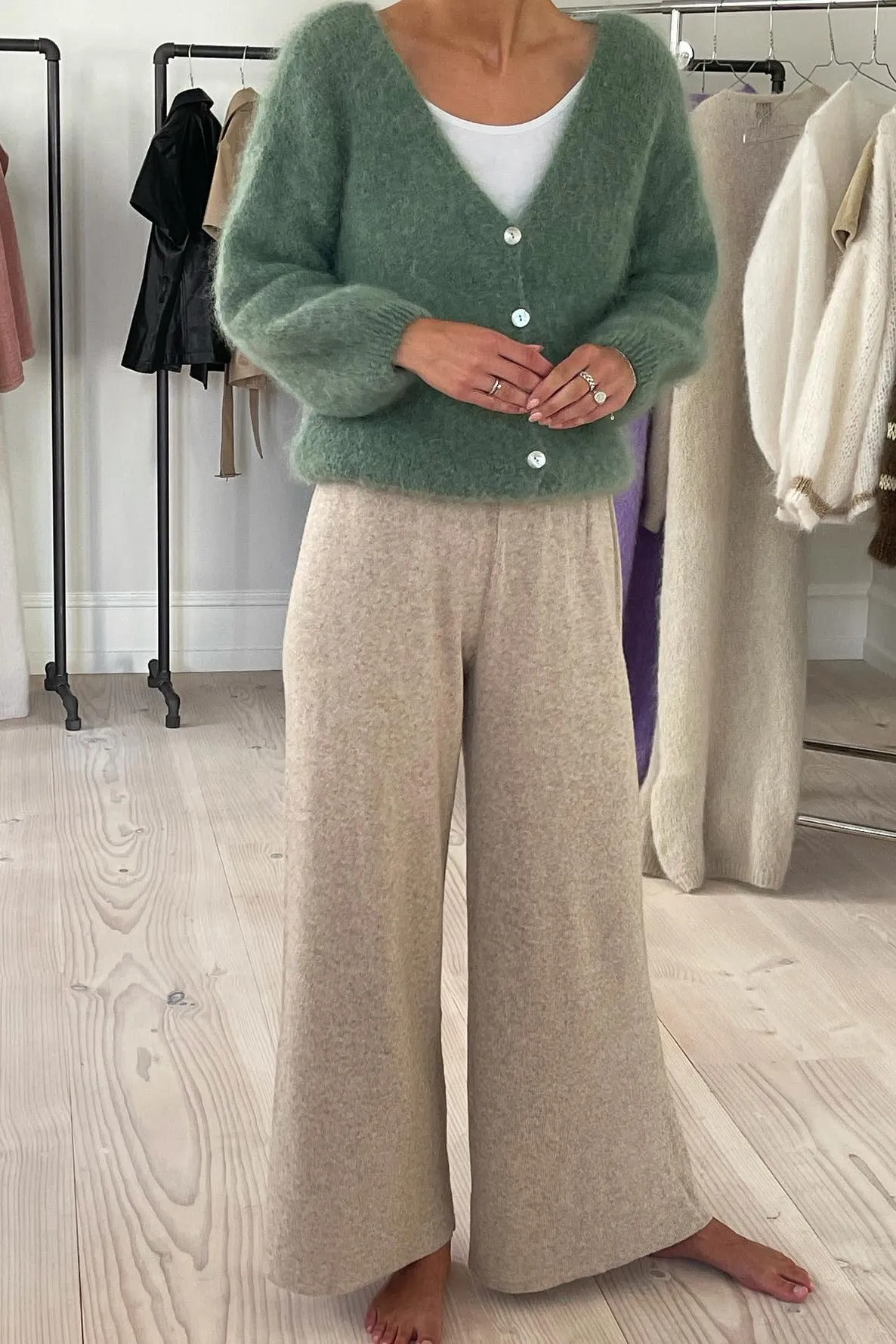 Cornelia LS Cardigan Dusty Green sold by Americandreams product image thumbnail 4