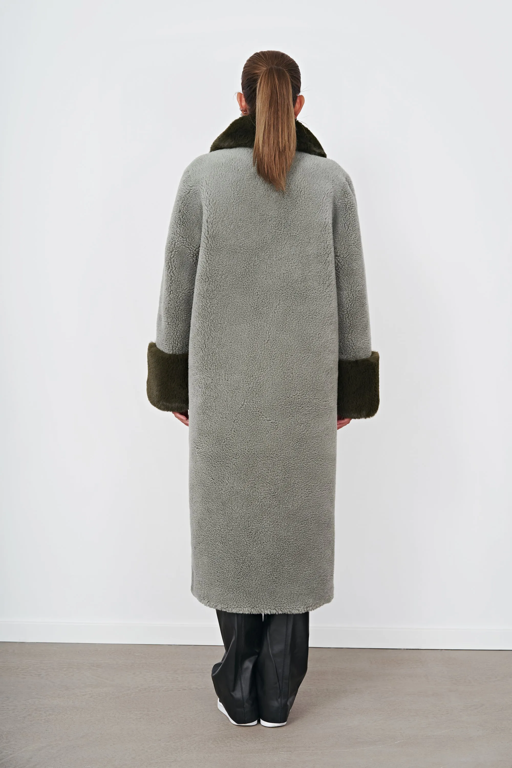 Fiona Long Wool Coat Green sold by Americandreams product image thumbnail 2