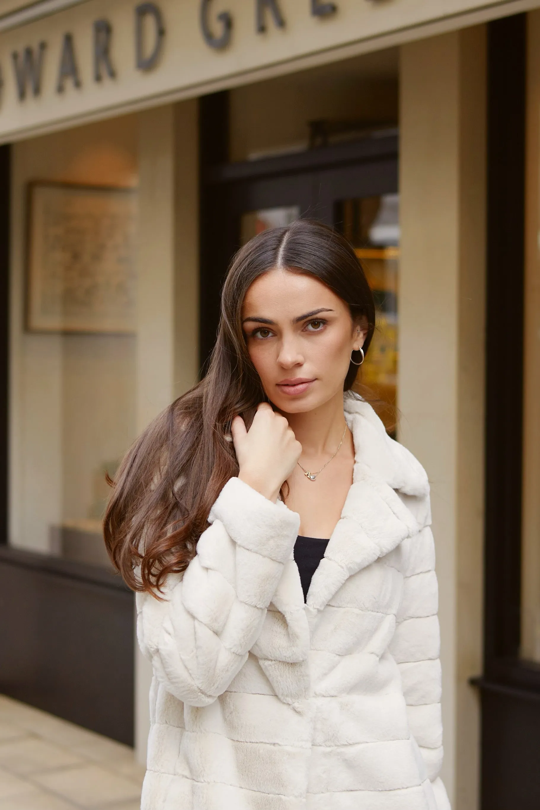 Bailey Faux Fur Coat Long Beige sold by Americandreams product image thumbnail 2