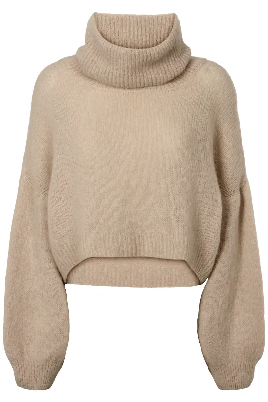 Andrea Rollneck Cropped Alpaca Pullover Beige sold by Americandreams