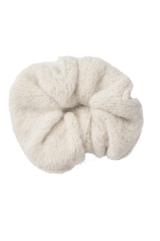 Tullah Knit Scrunchie Beige sold by Americandreams